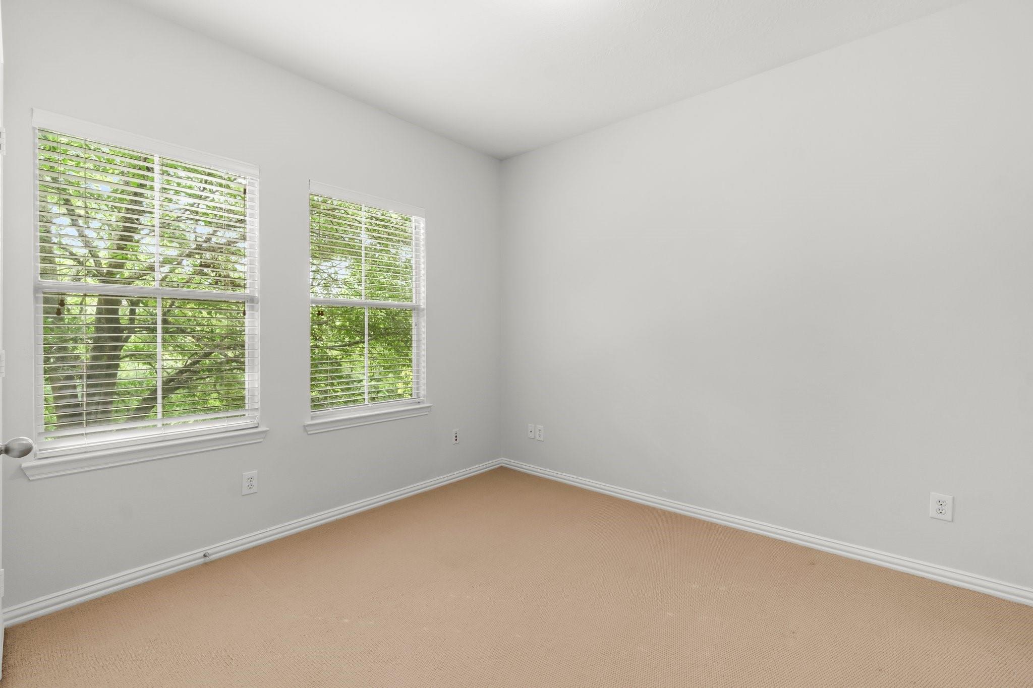 130 W Montfair Boulevard