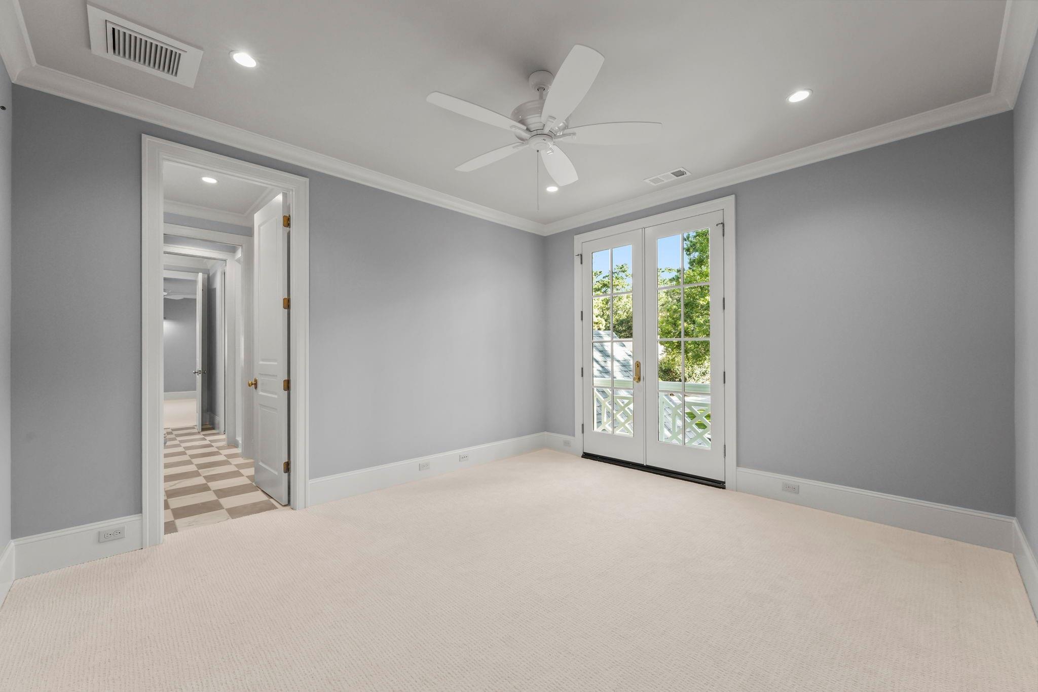 5 Hollymead Drive