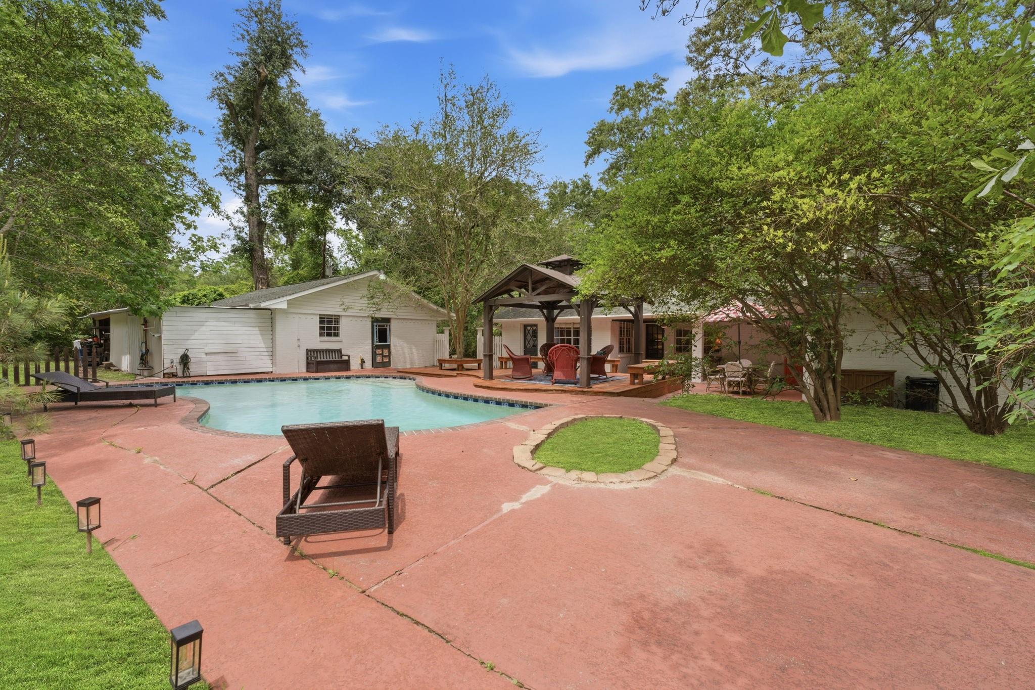 619 Tall Pines Drive