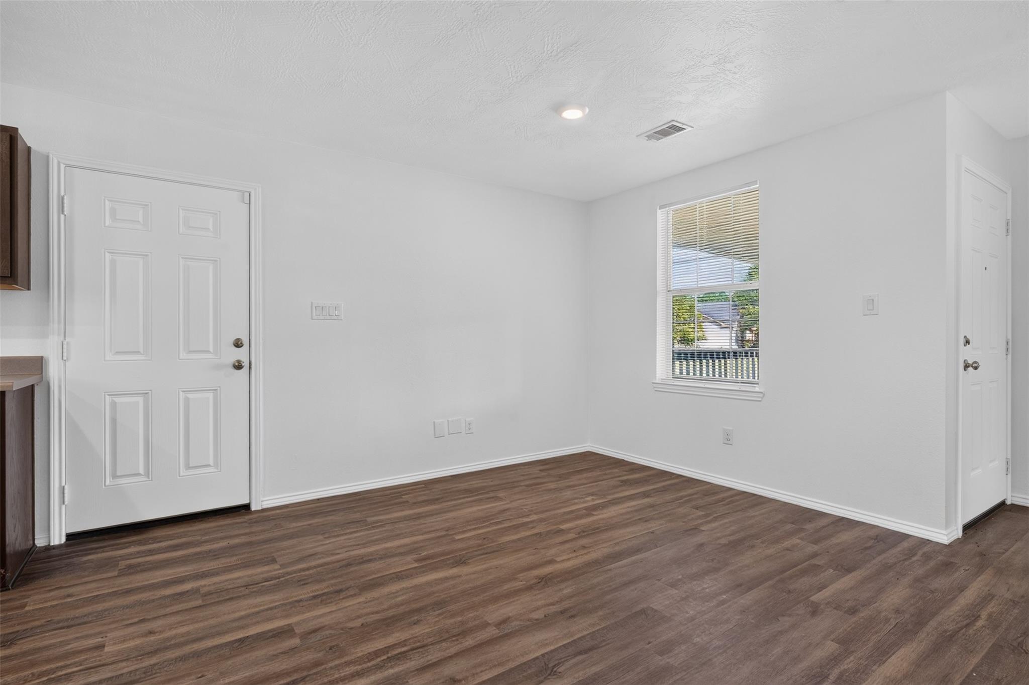 1122 Cedar Creek Drive