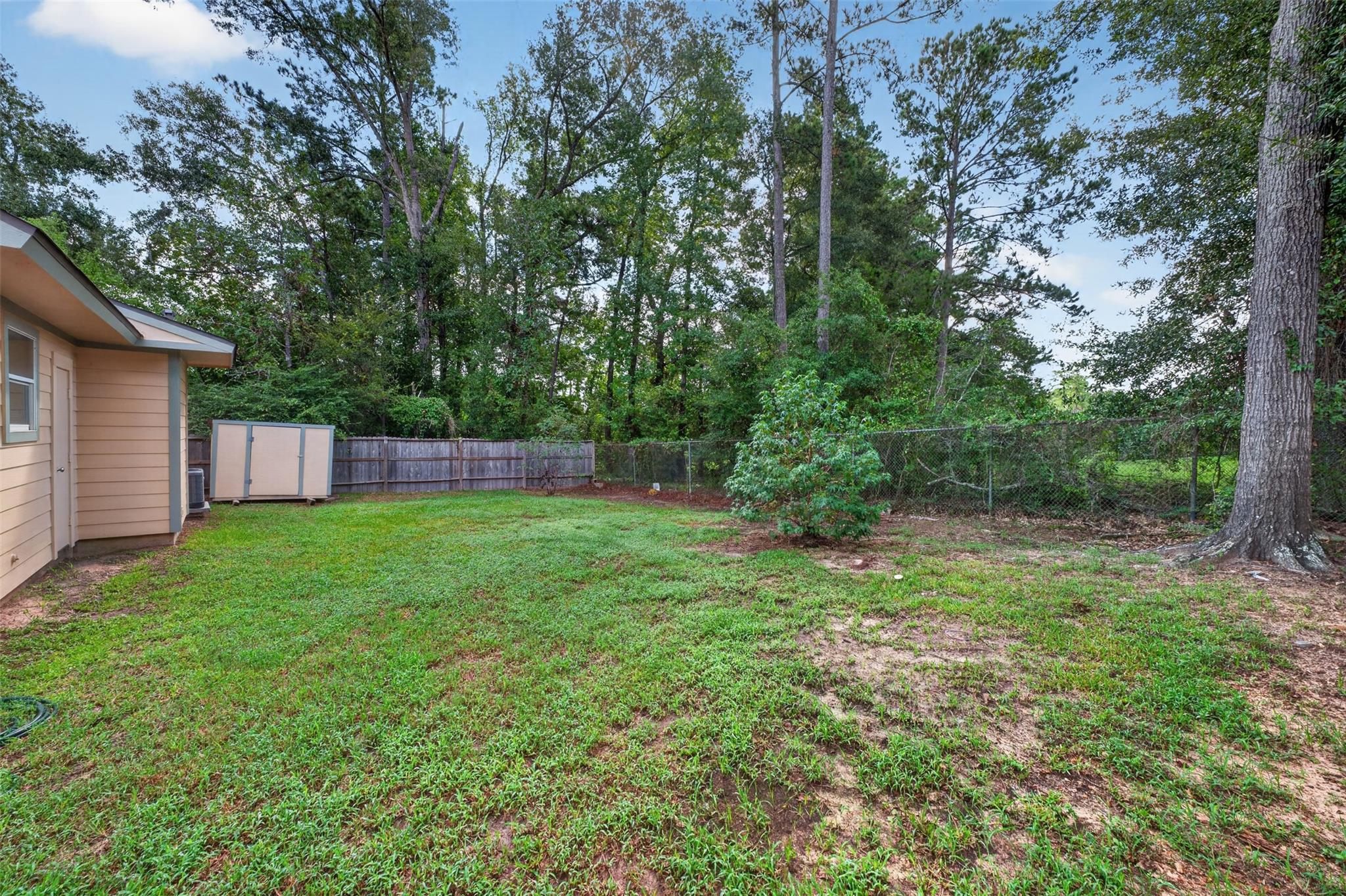 1122 Cedar Creek Drive
