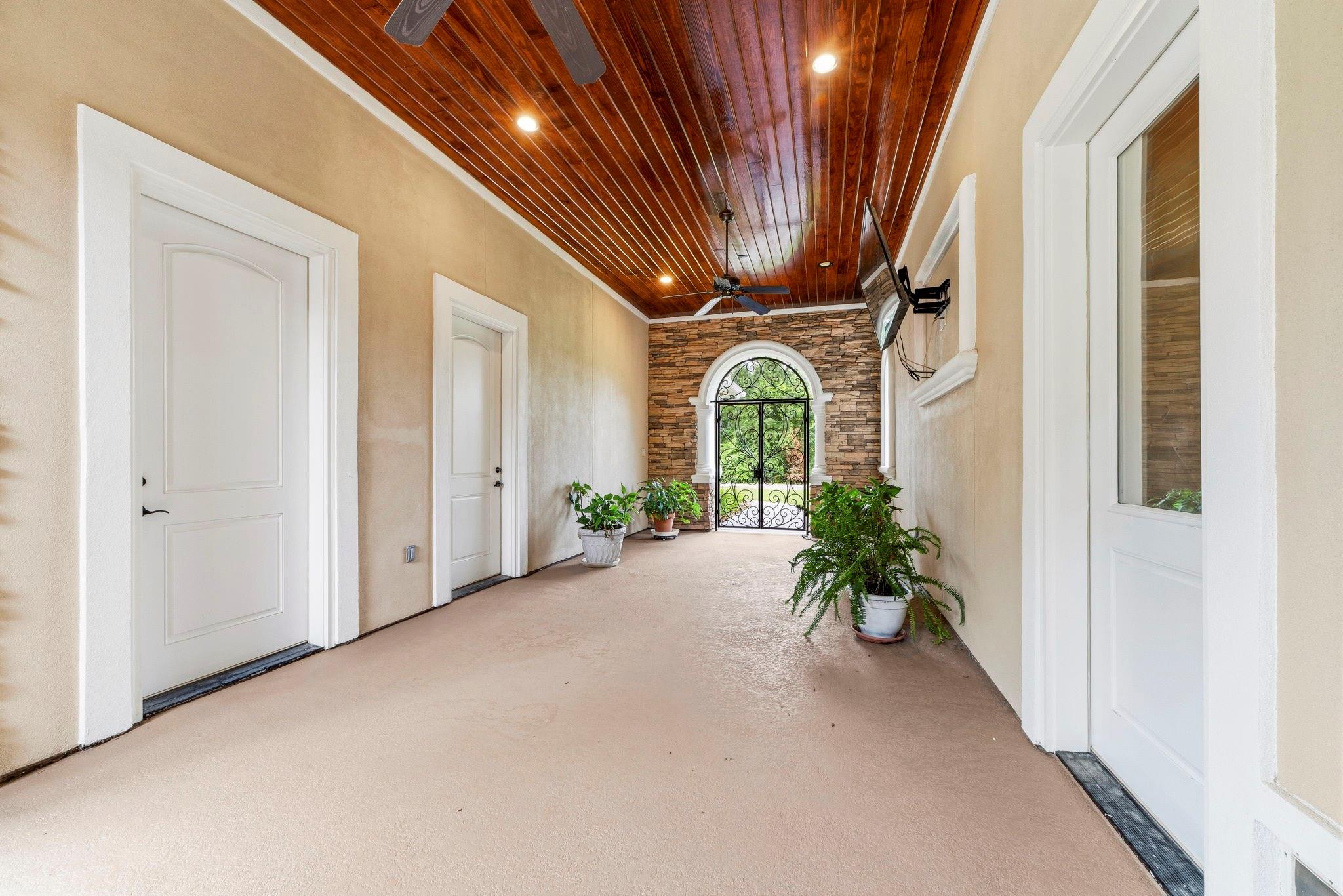 27402 Jacobs Path Lane