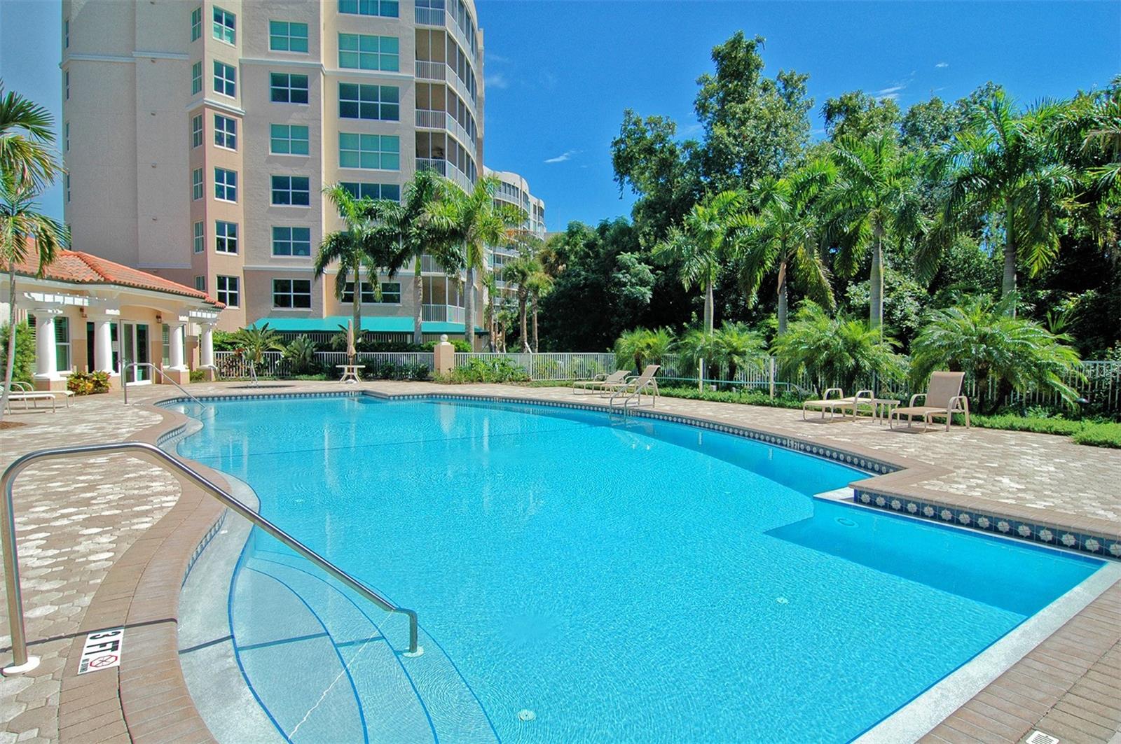 401 N POINT RD #603