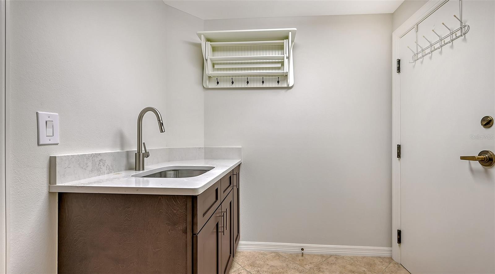 401 N POINT RD #603