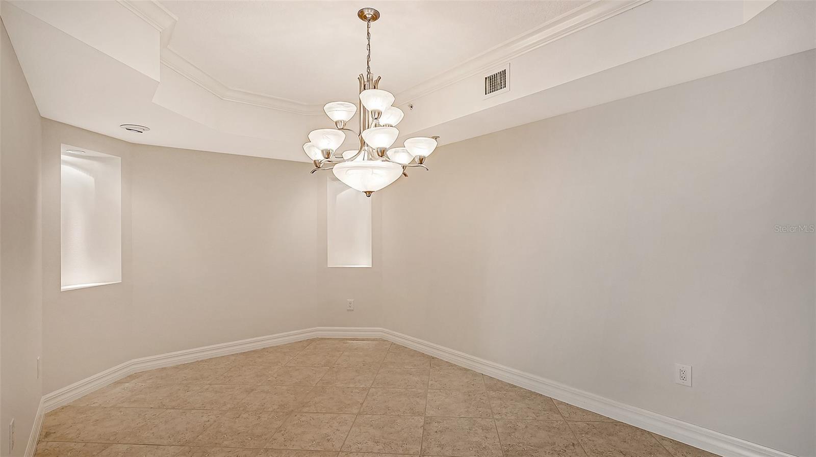 401 N POINT RD #603