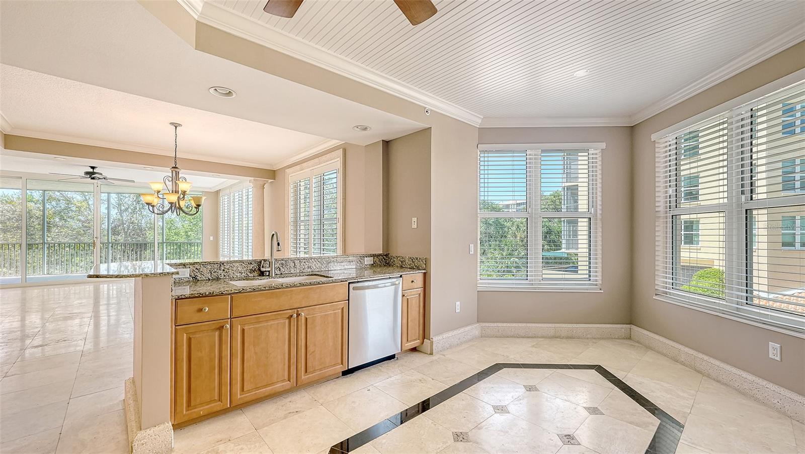 401 N POINT RD #301