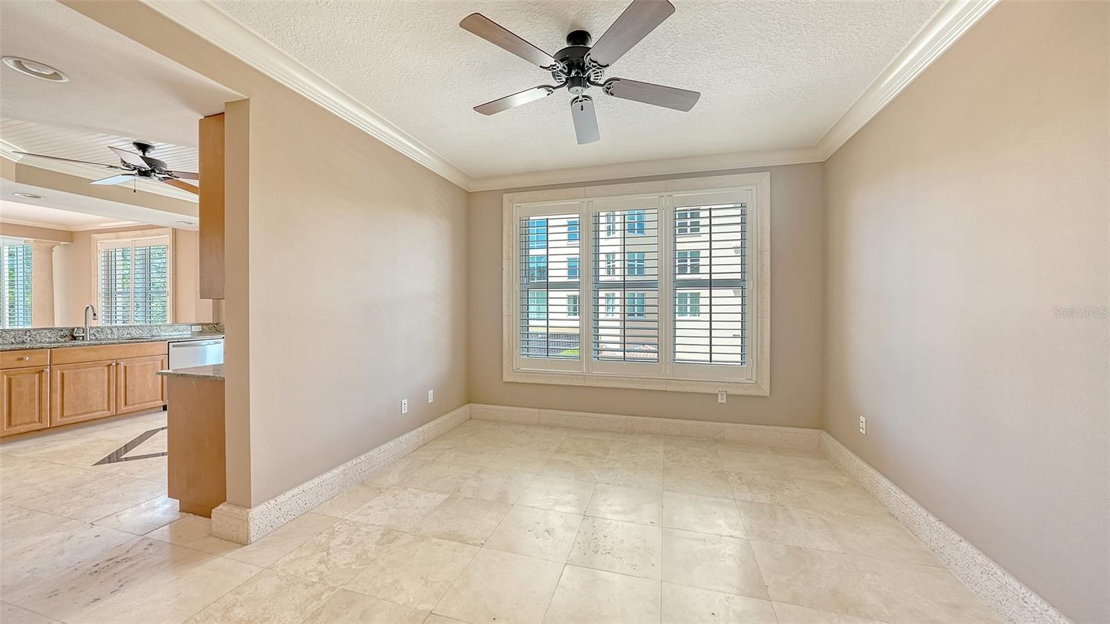 401 N POINT RD #301