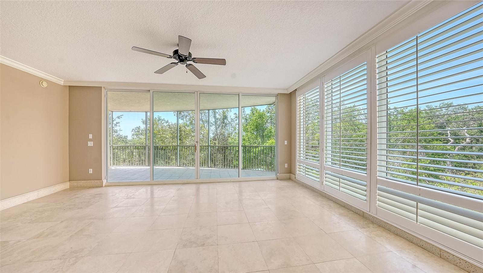401 N POINT RD #301