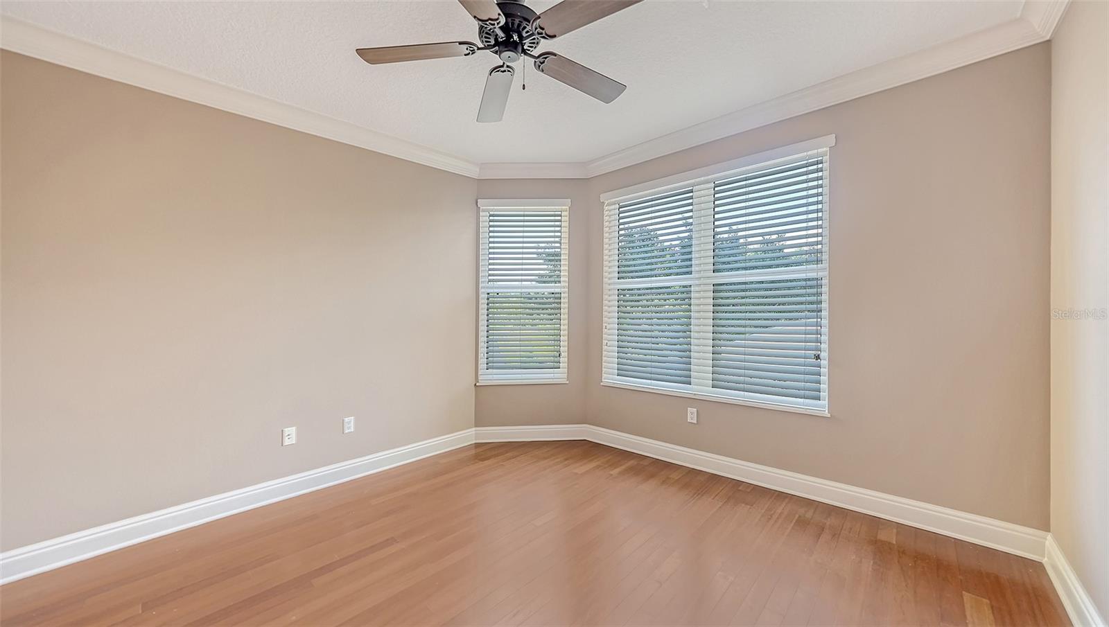 401 N POINT RD #301