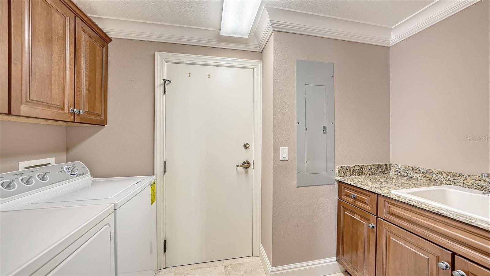 401 N POINT RD #301