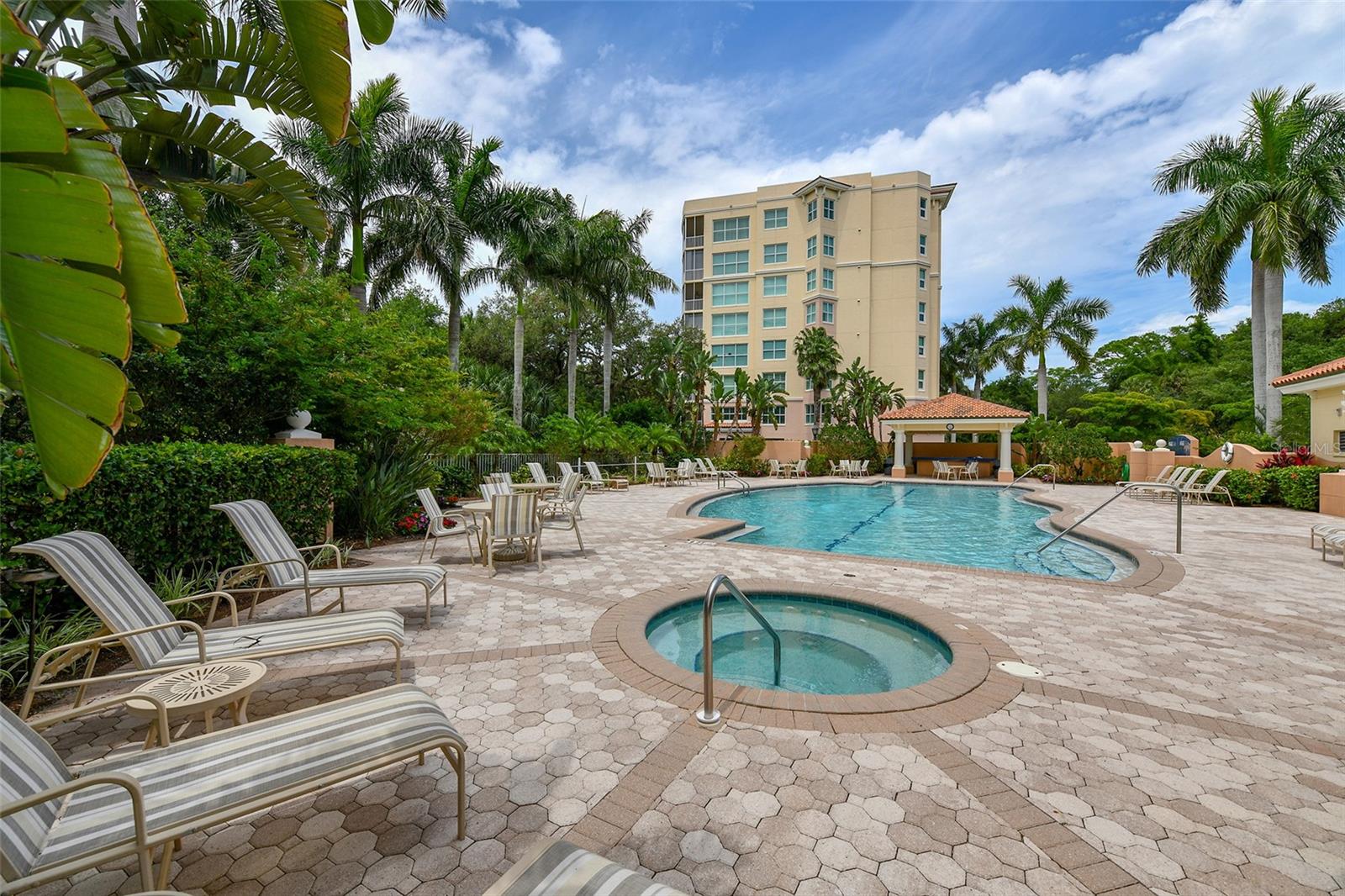 409 N POINT RD #501