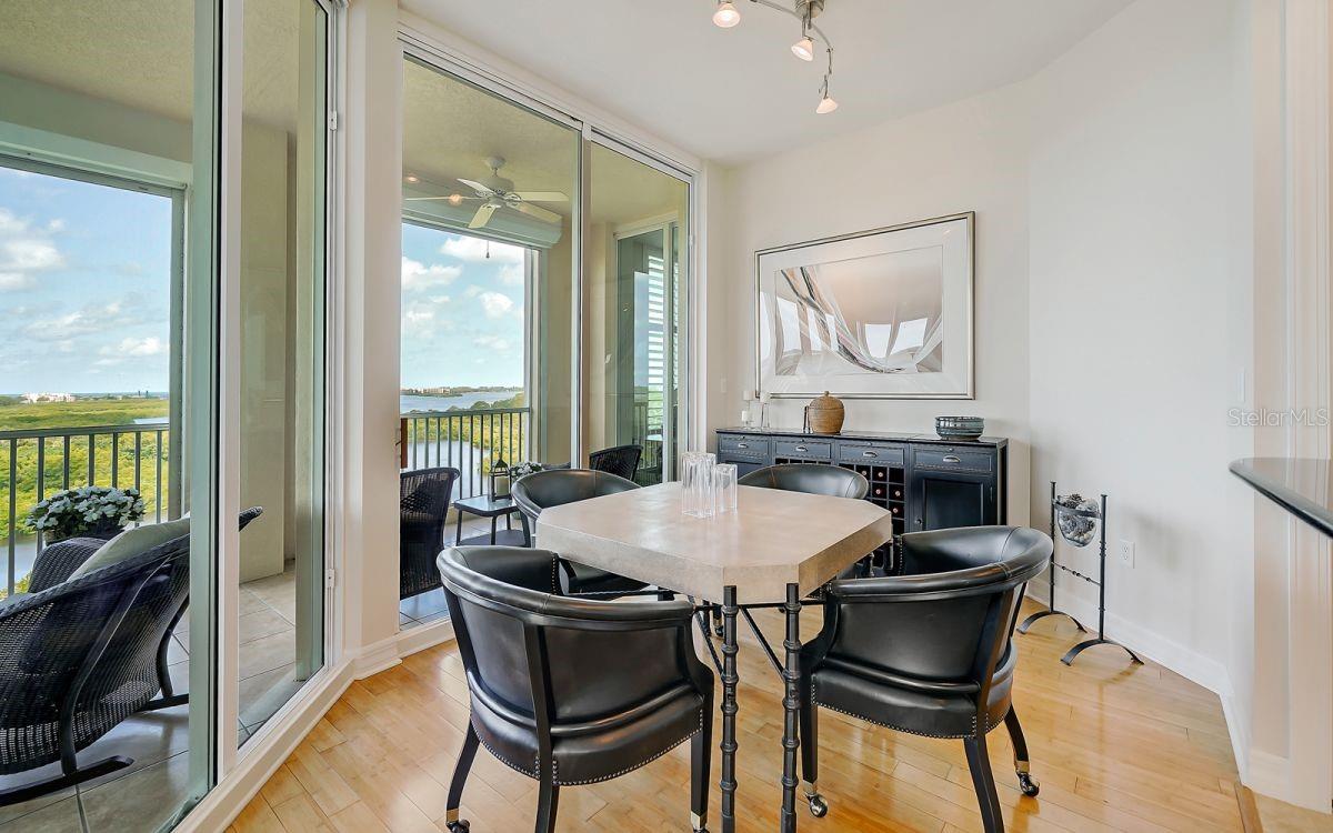 393 N POINT RD #801