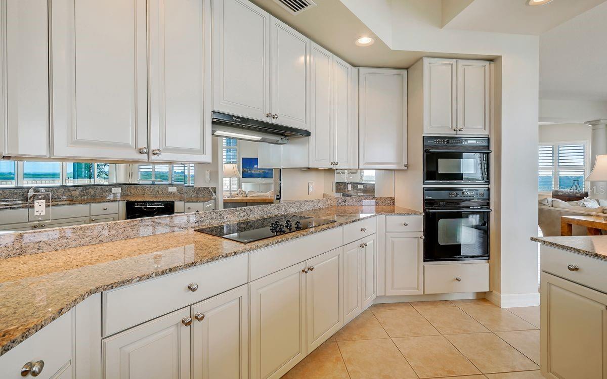 393 N POINT RD #801
