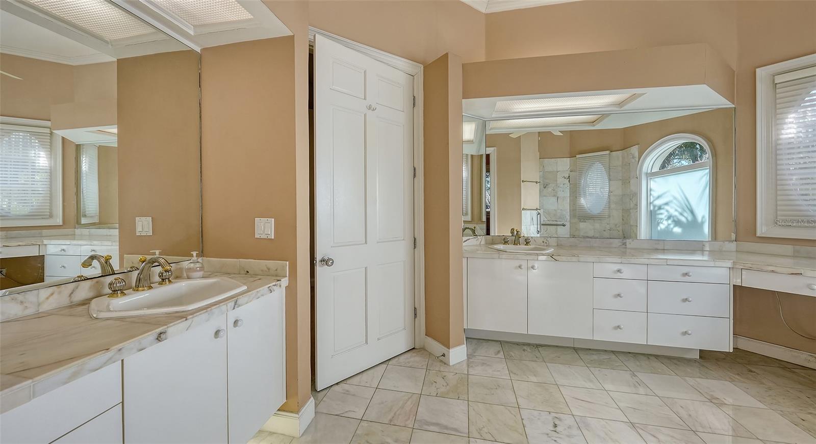 282 SHELL MIDDEN CT