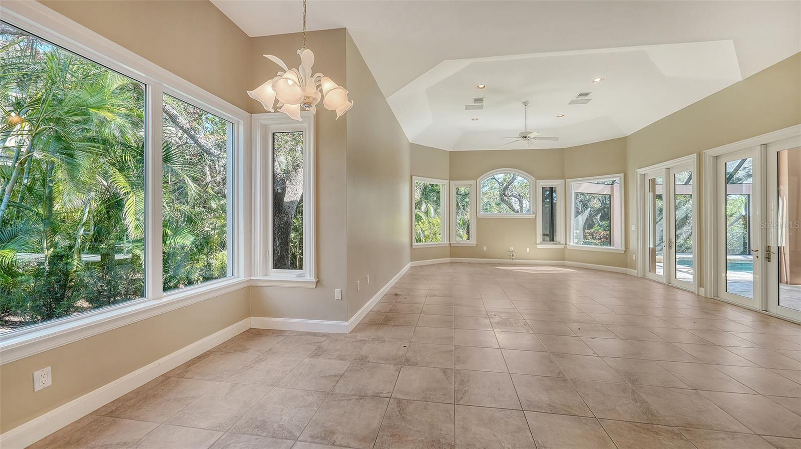 282 SHELL MIDDEN CT