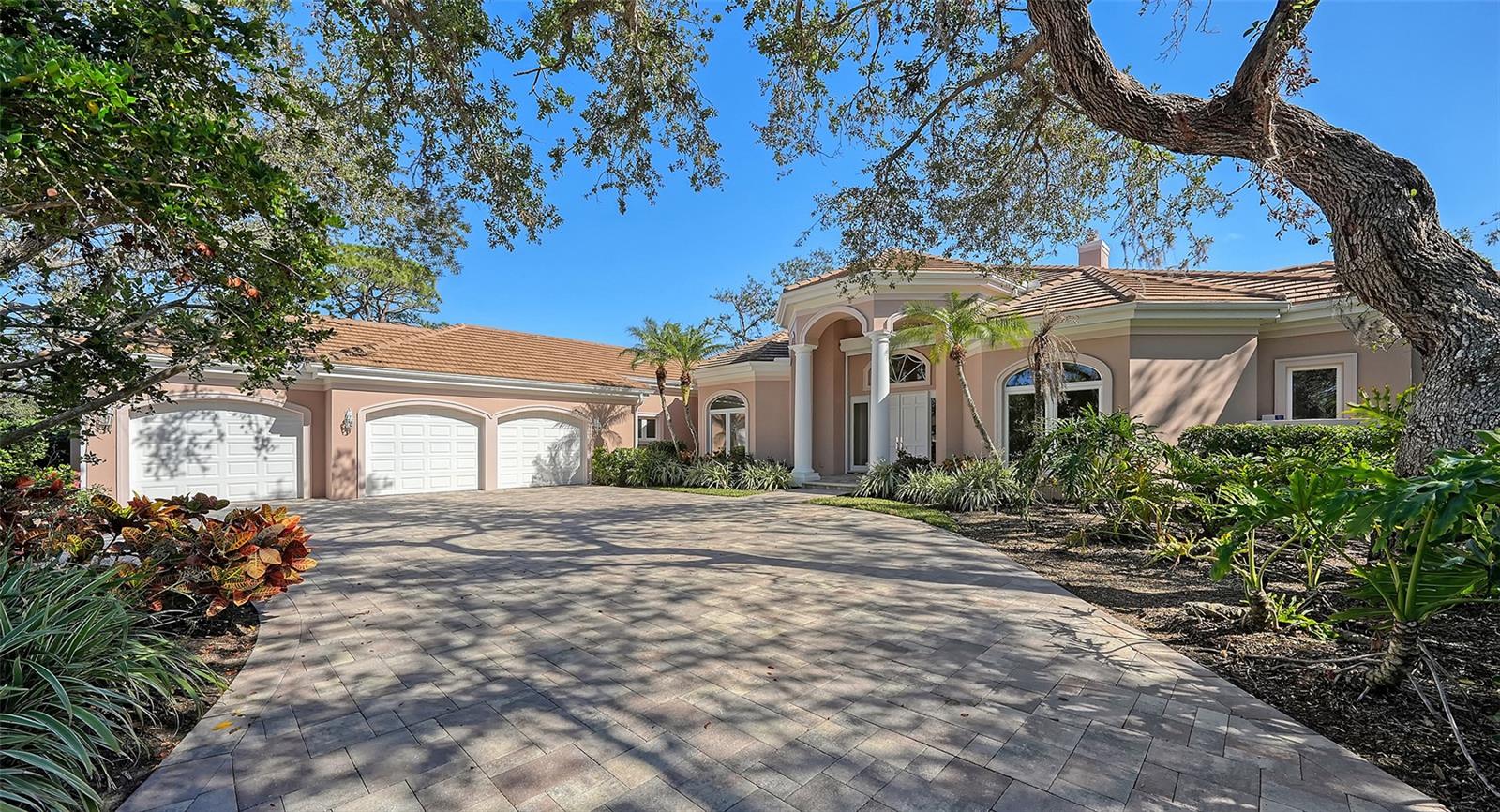 282 SHELL MIDDEN CT