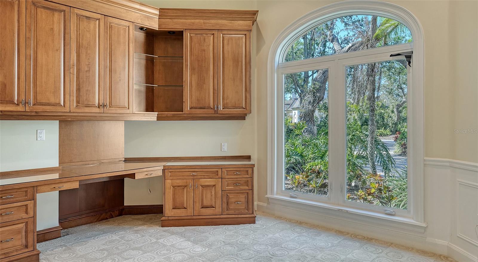 282 SHELL MIDDEN CT