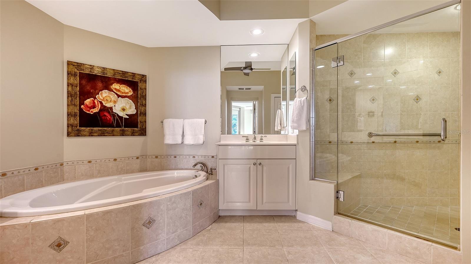401 N POINT RD #401