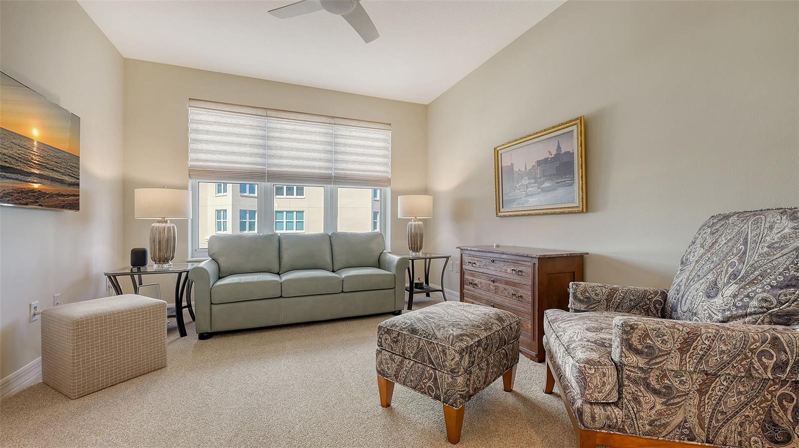 401 N POINT RD #401