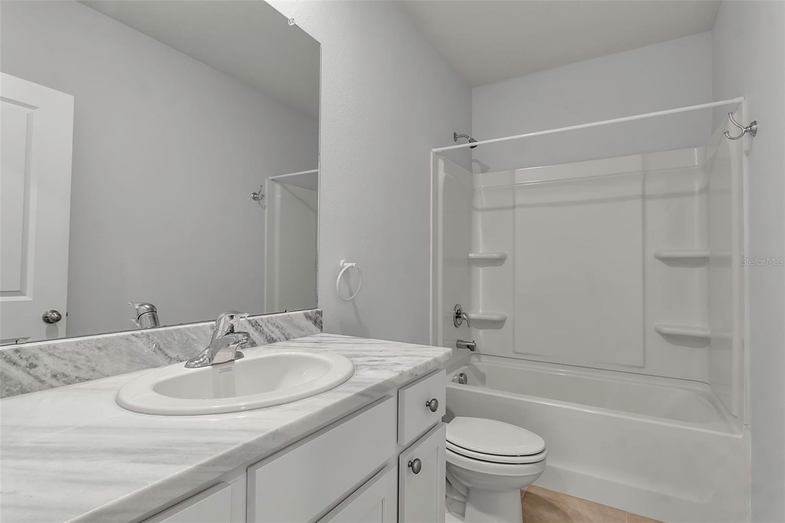 2838 NEWBERN BANKS DR