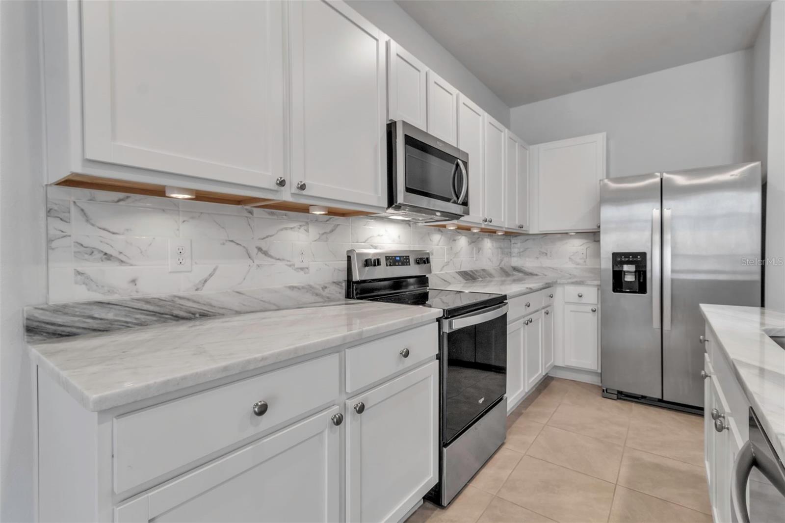 2838 NEWBERN BANKS DR