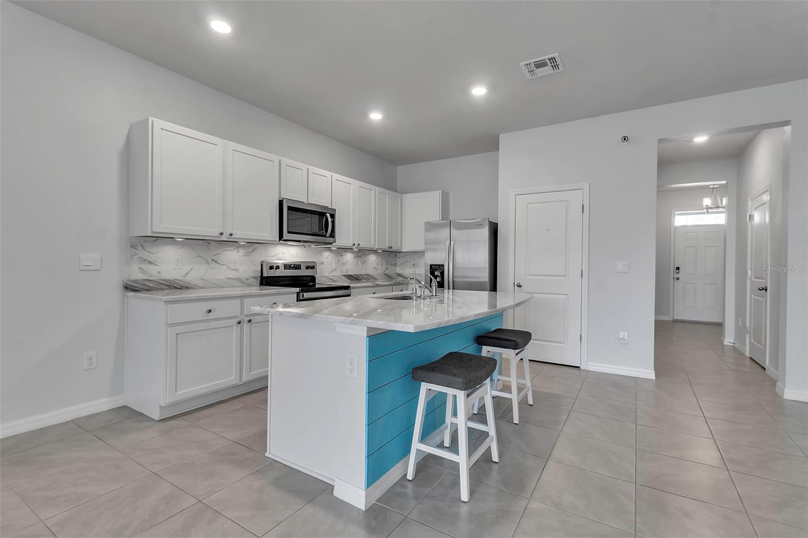 2838 NEWBERN BANKS DR