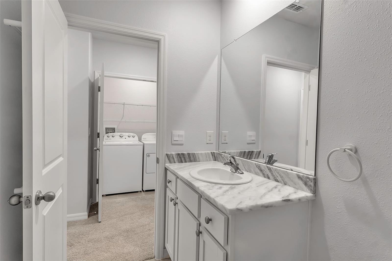 2838 NEWBERN BANKS DR