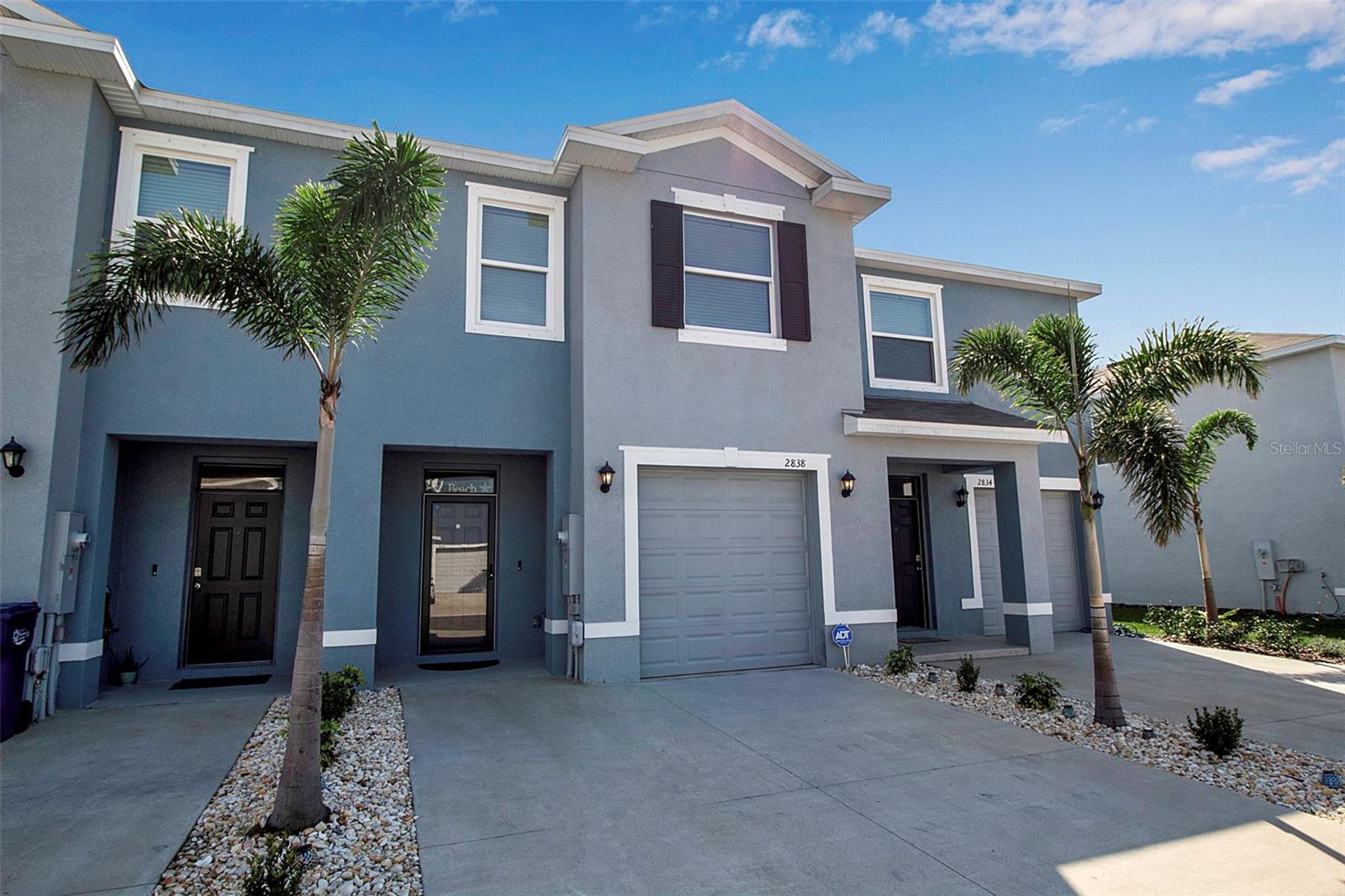 2838 NEWBERN BANKS DR