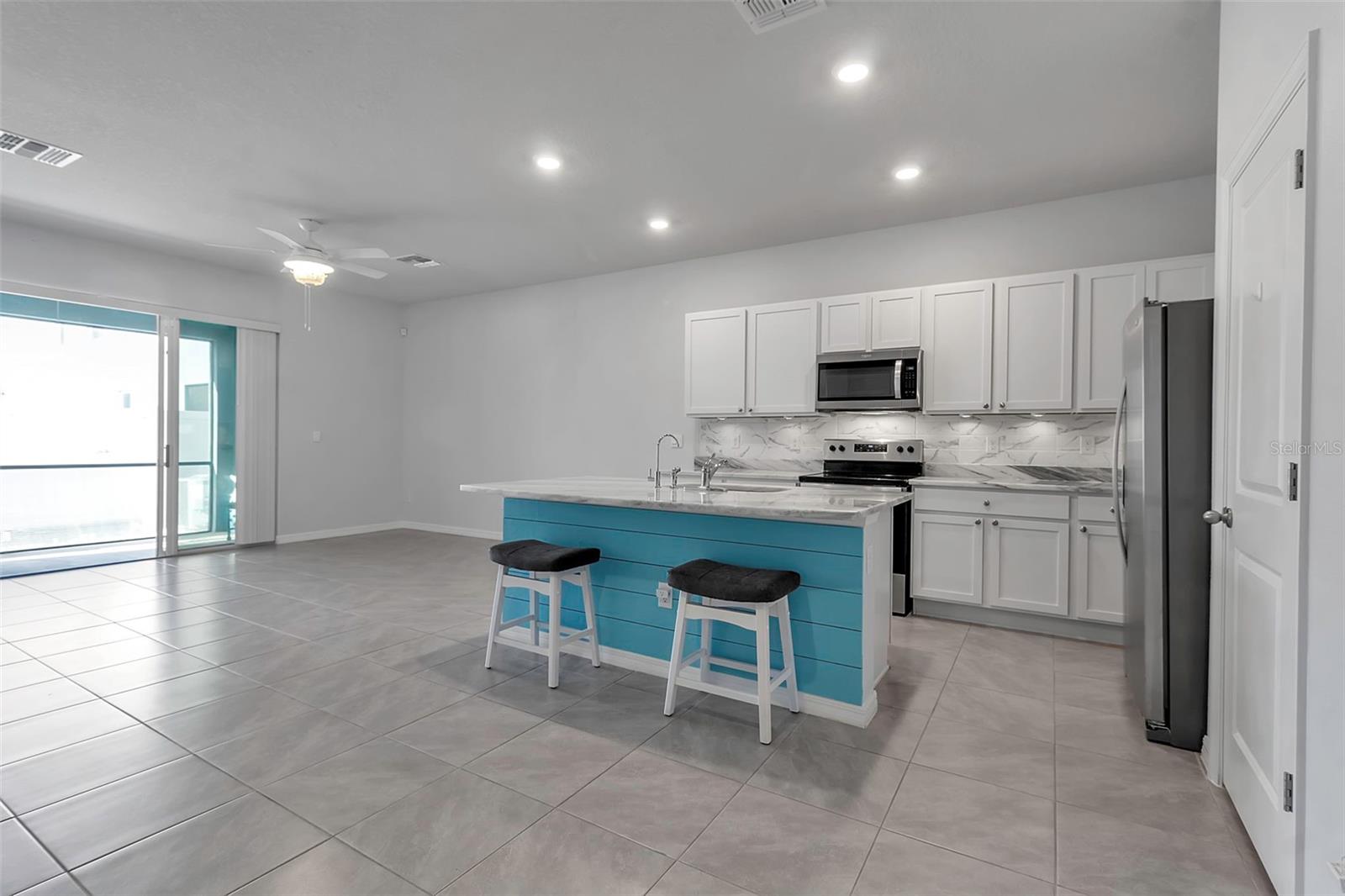 2838 NEWBERN BANKS DR