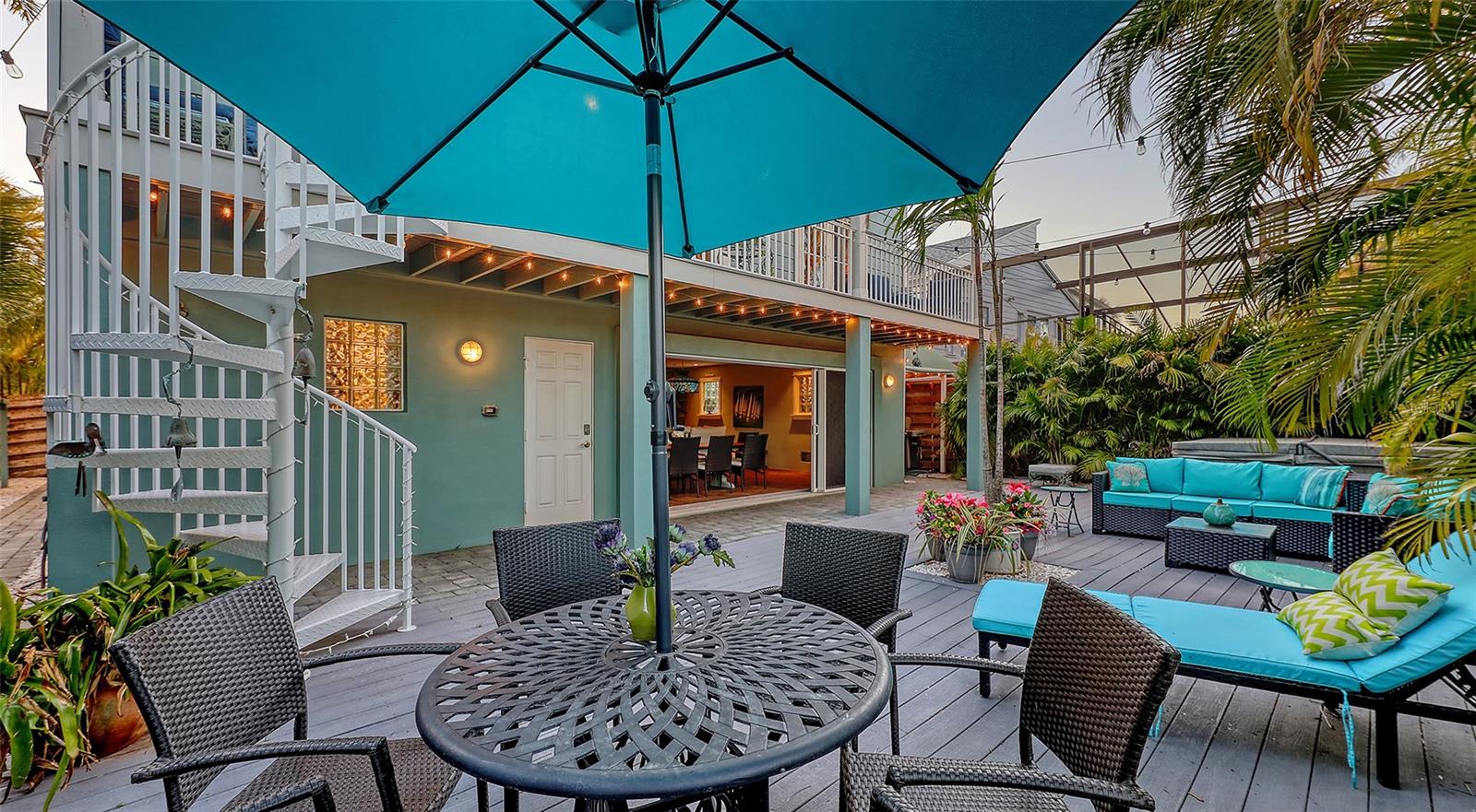 4941 COMMONWEALTH DR