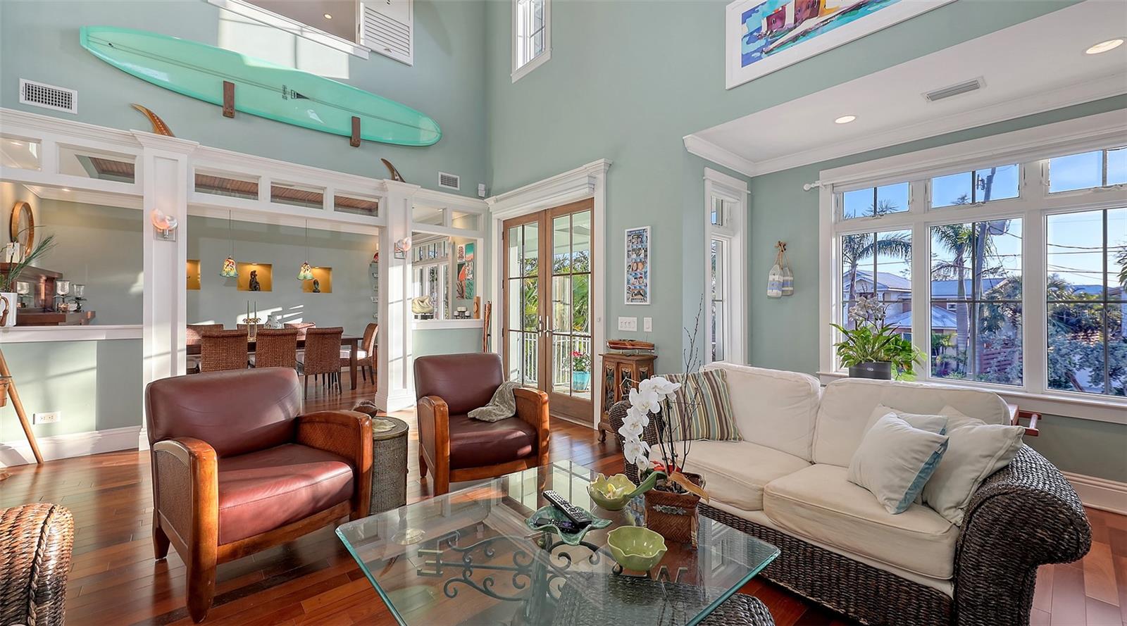 4941 COMMONWEALTH DR