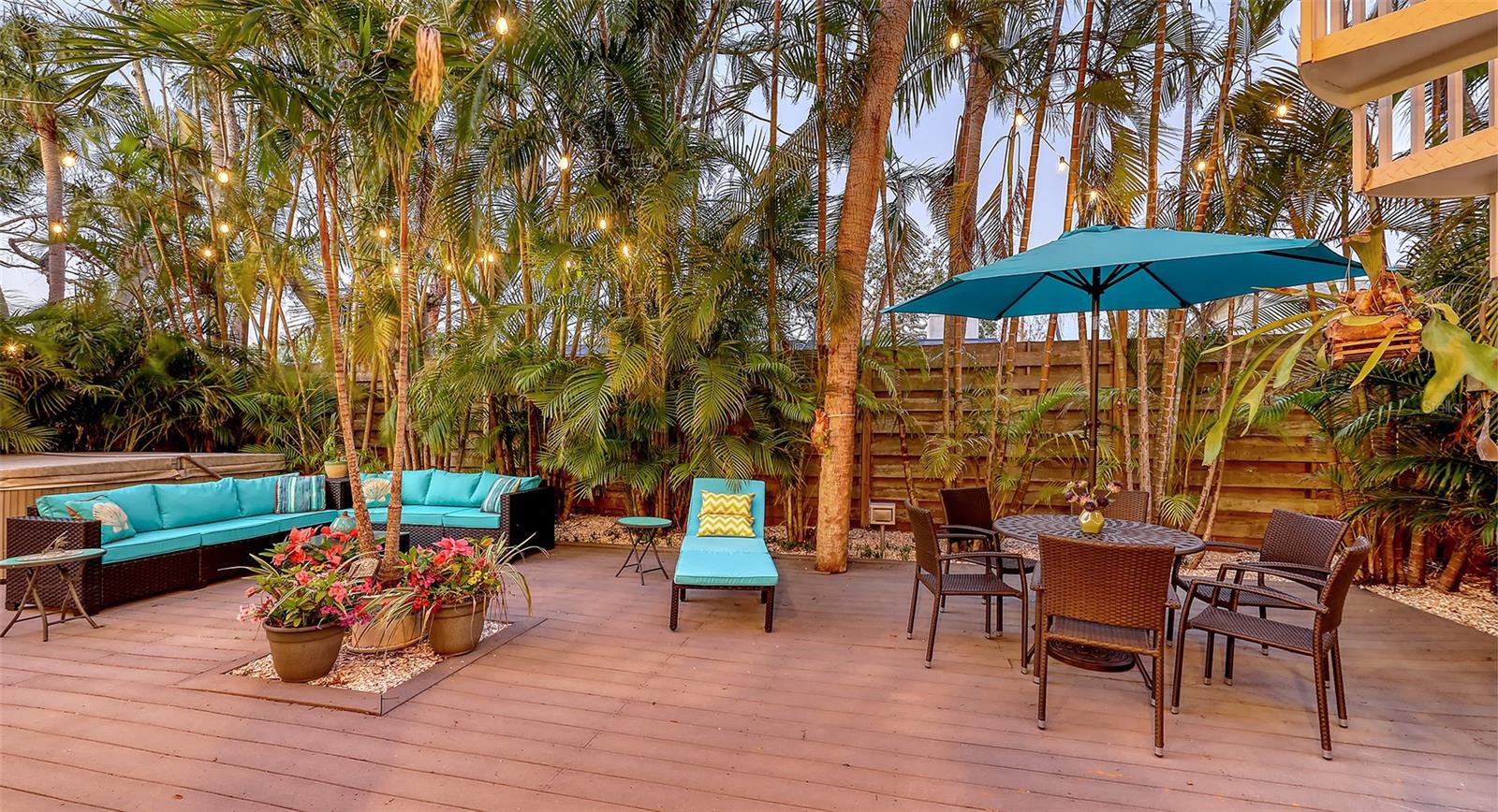 4941 COMMONWEALTH DR