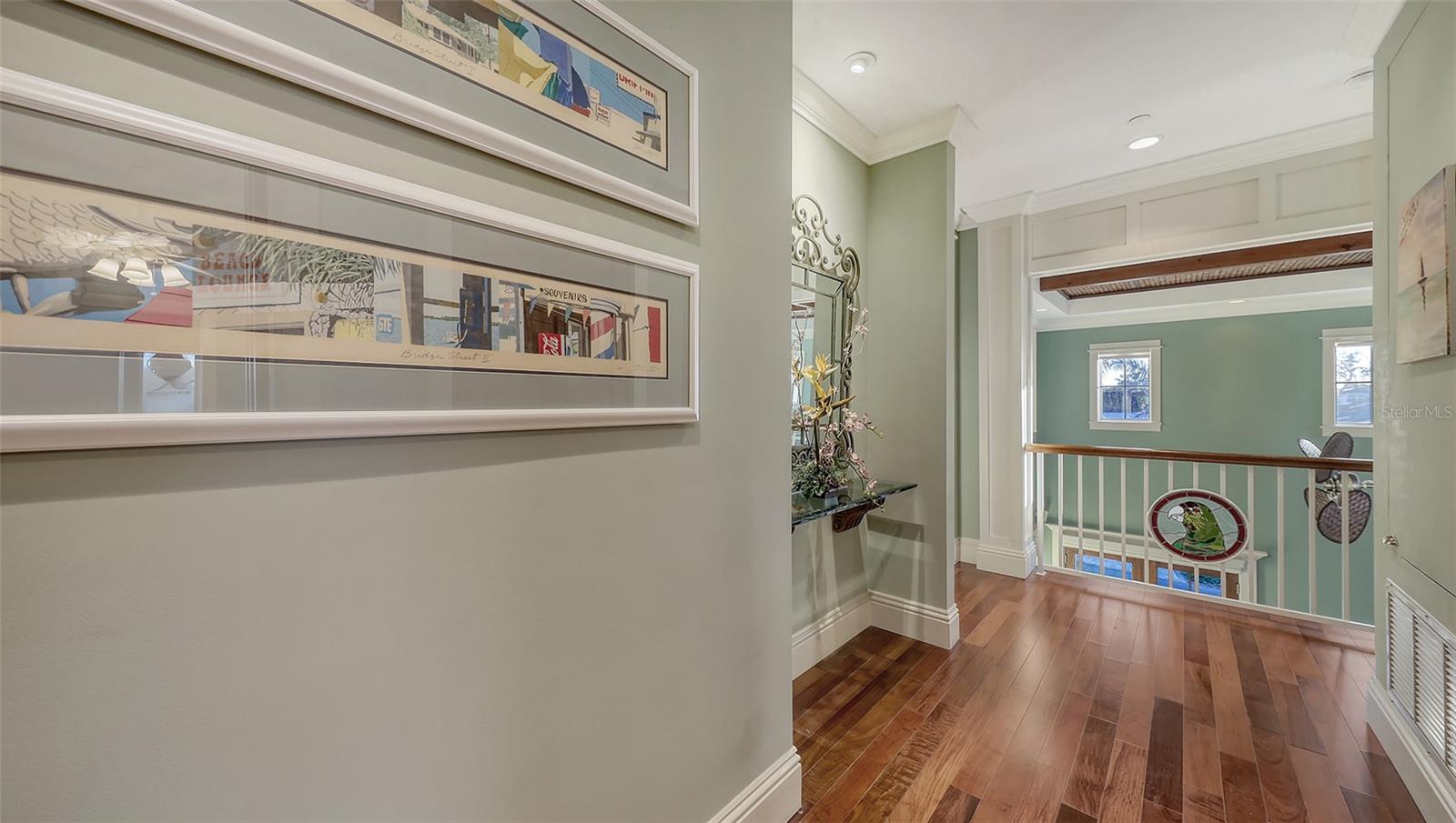 4941 COMMONWEALTH DR