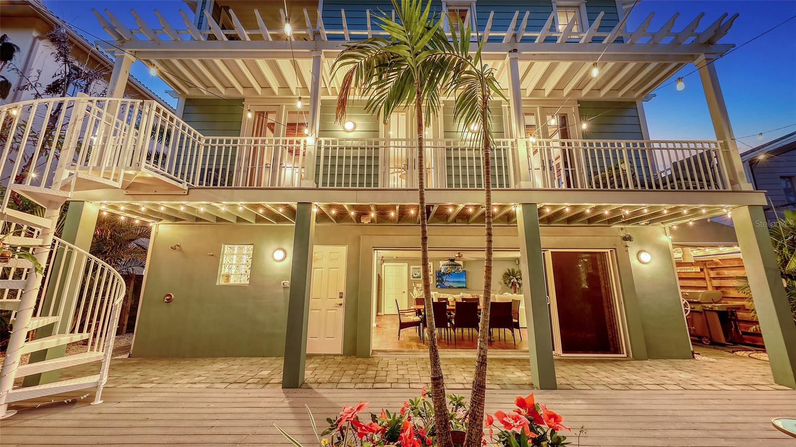 4941 COMMONWEALTH DR