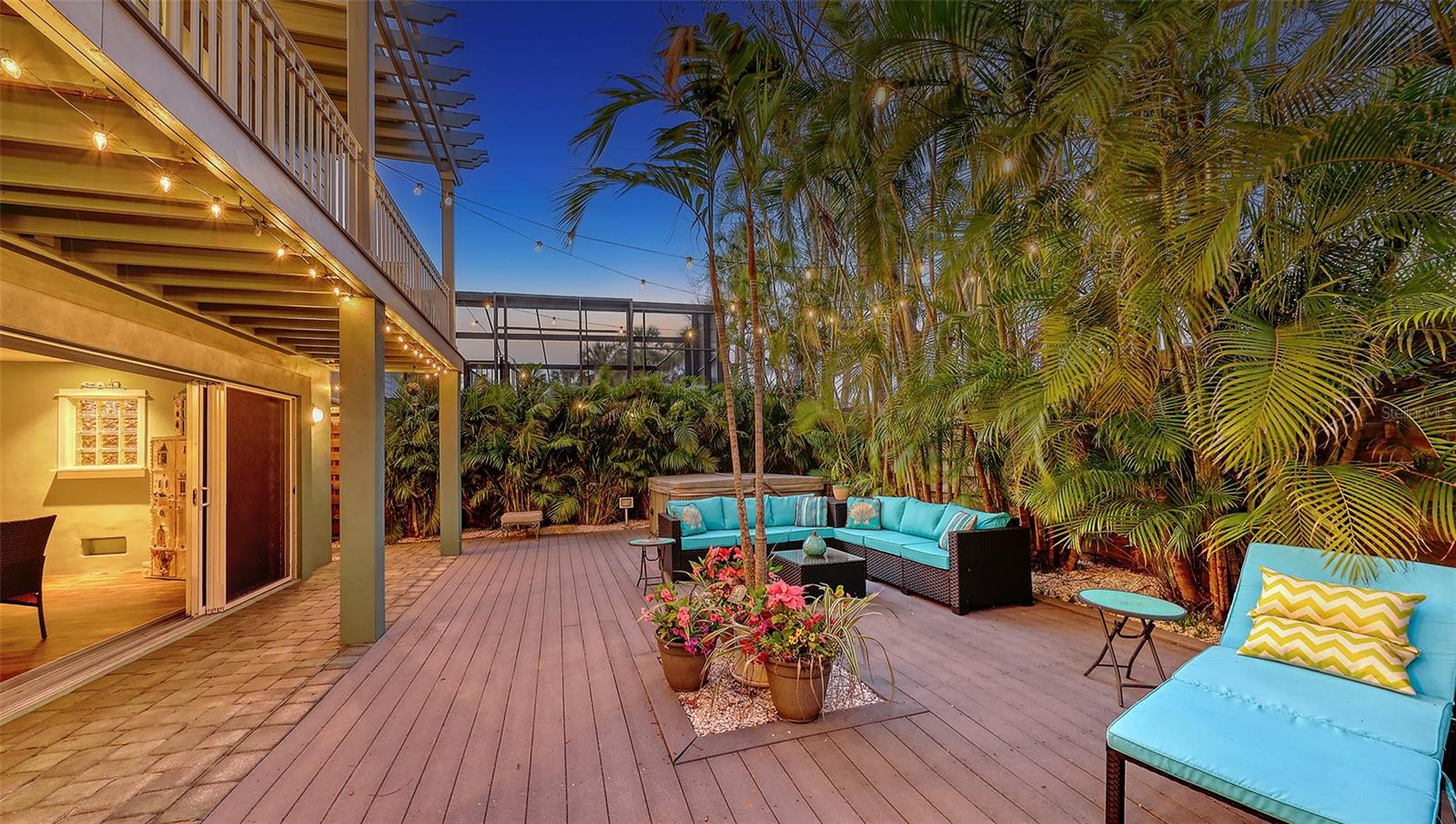 4941 COMMONWEALTH DR