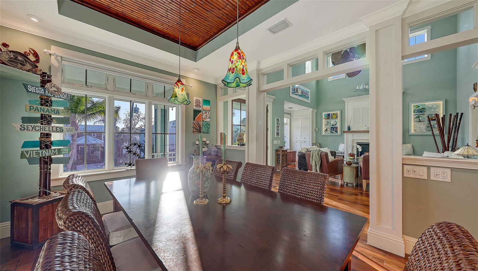 4941 COMMONWEALTH DR