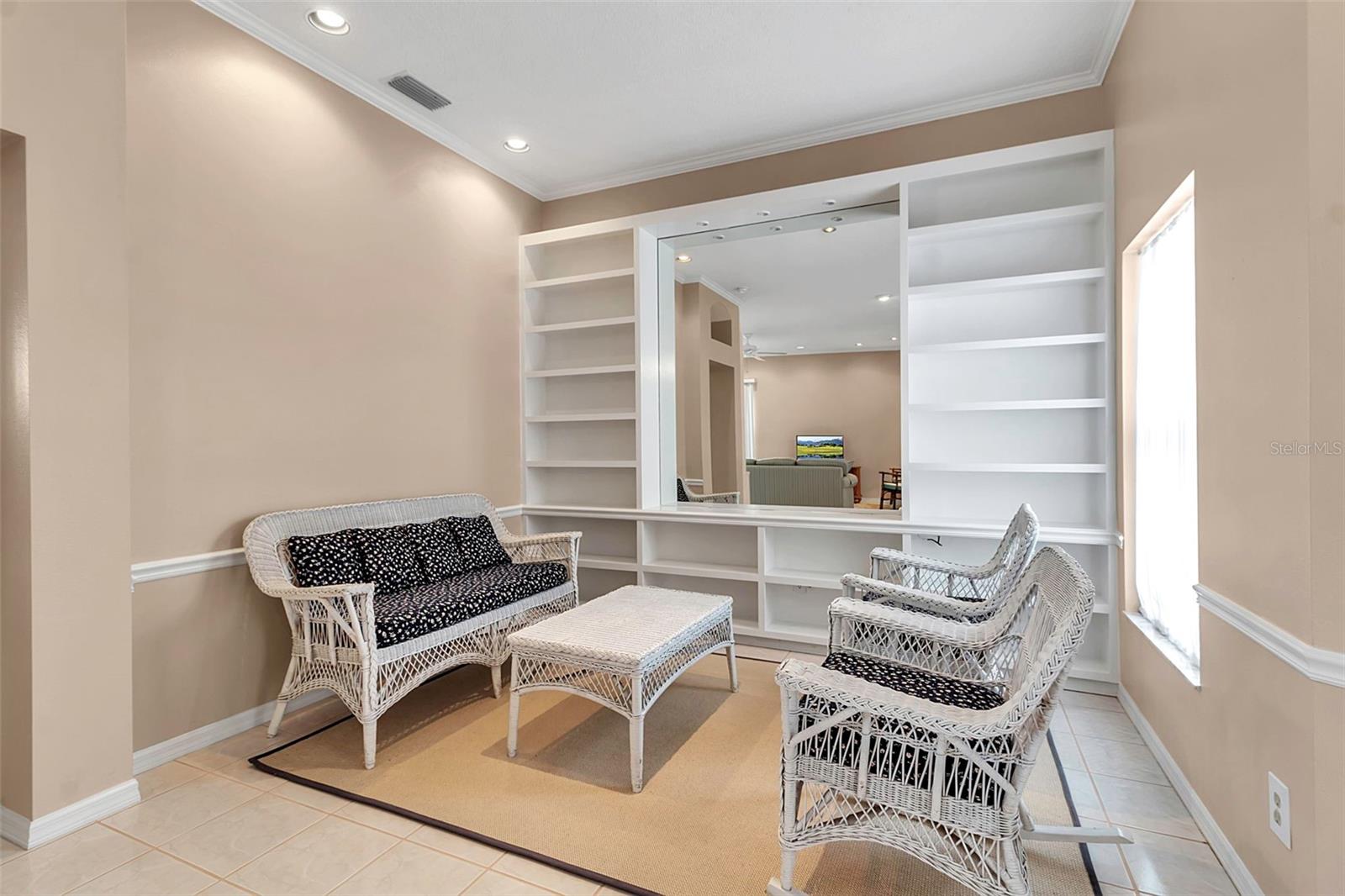 7309 REGINA ROYALE BLVD #21