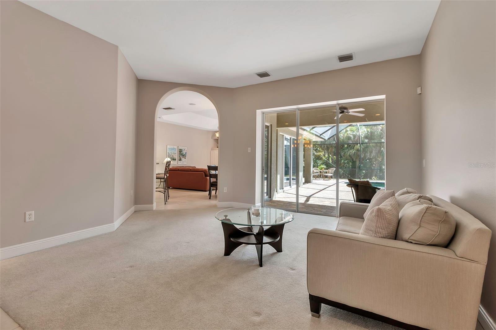 3738 EAGLE HAMMOCK DR