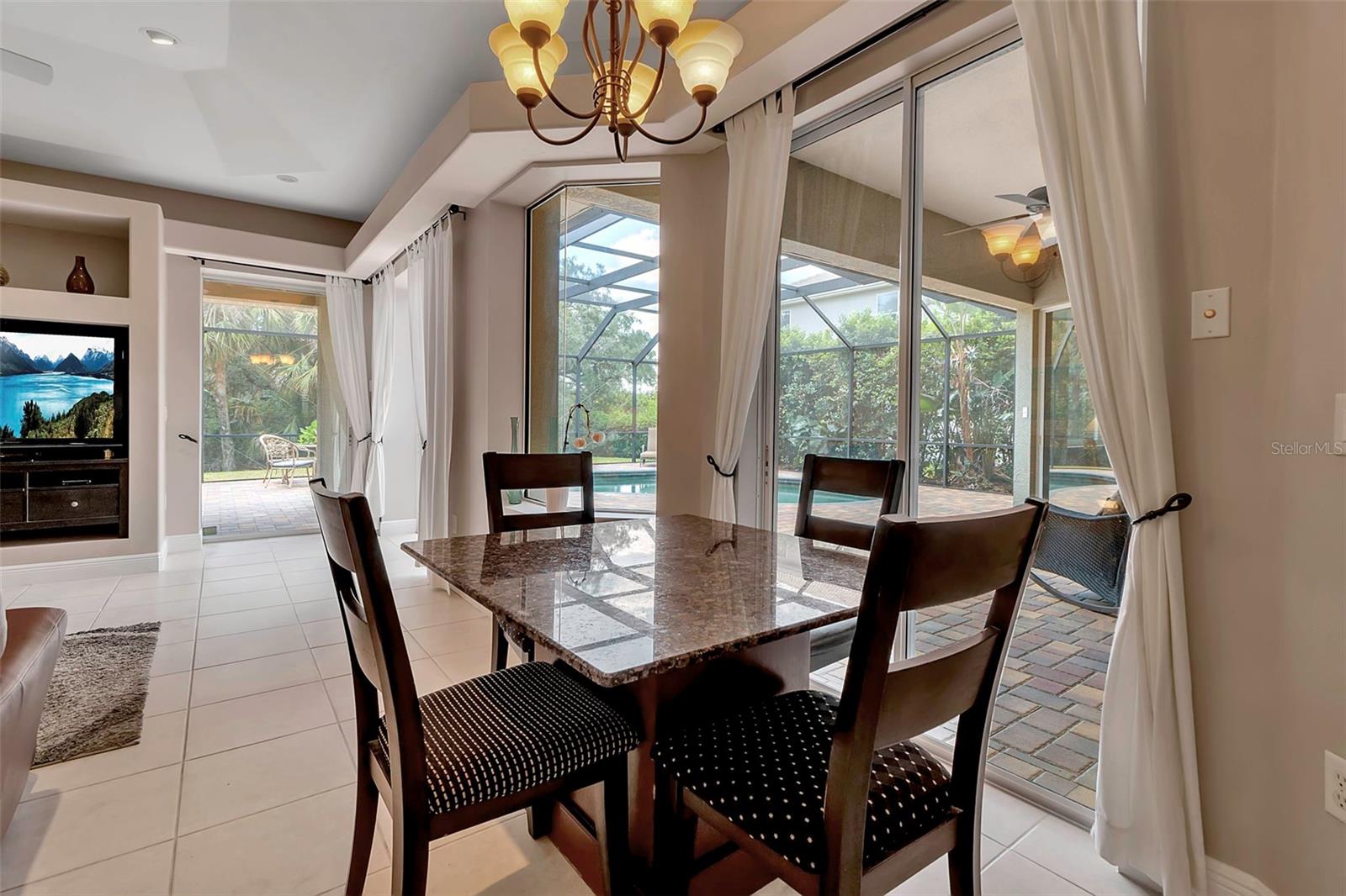 3738 EAGLE HAMMOCK DR