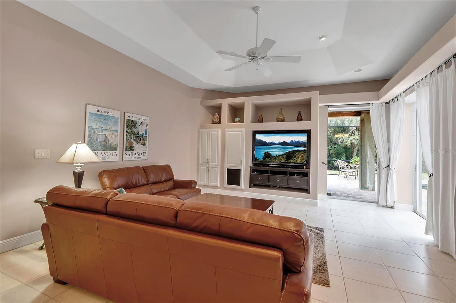 3738 EAGLE HAMMOCK DR