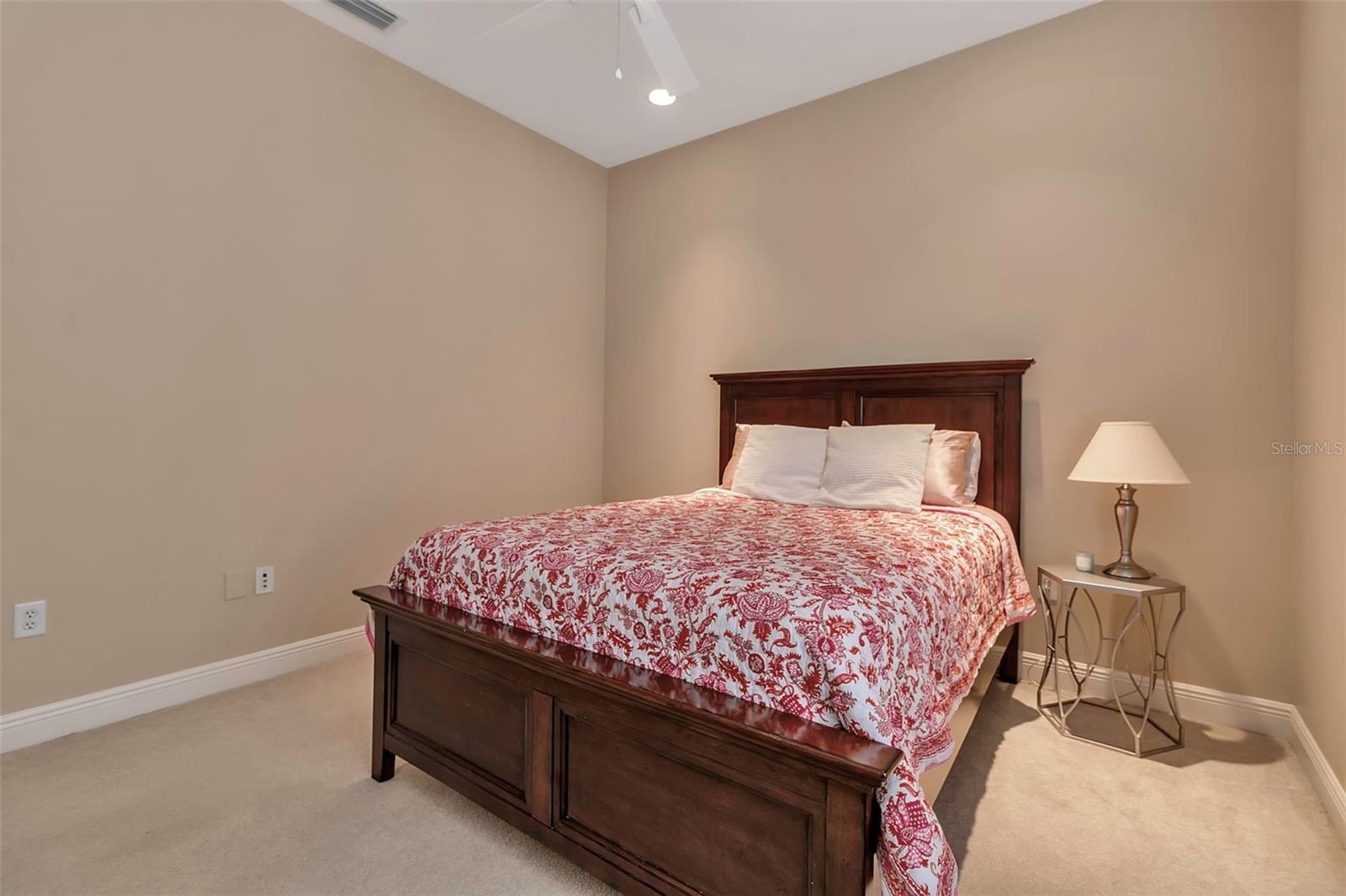 3738 EAGLE HAMMOCK DR