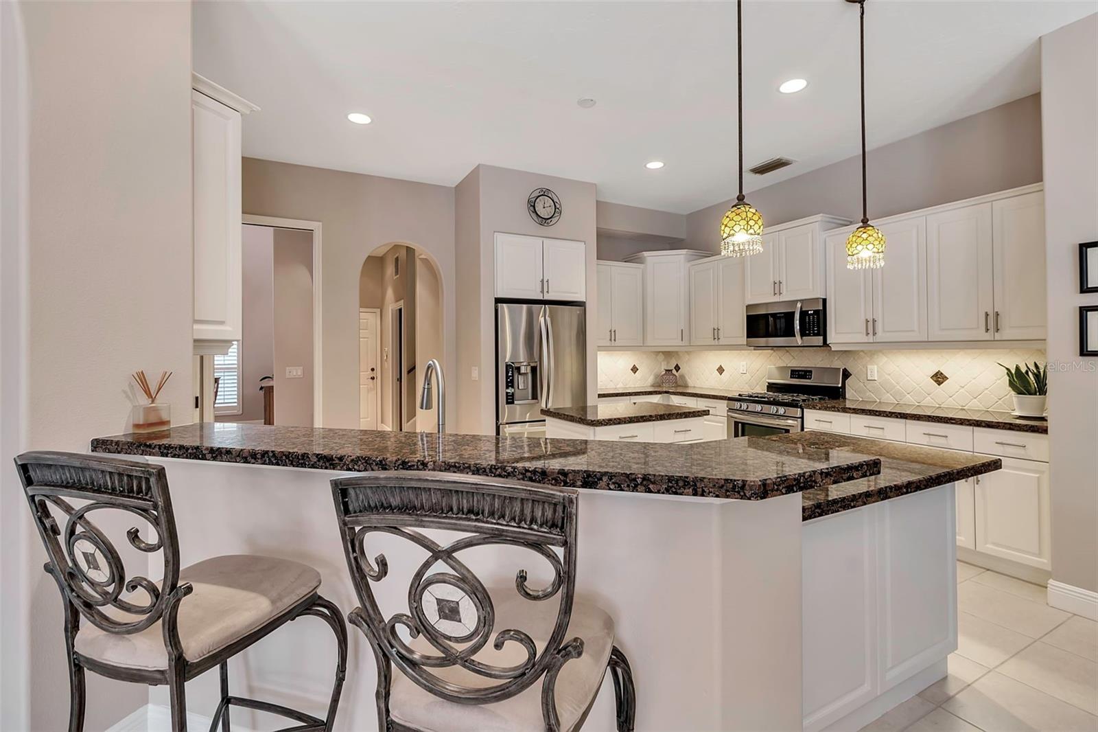 3738 EAGLE HAMMOCK DR