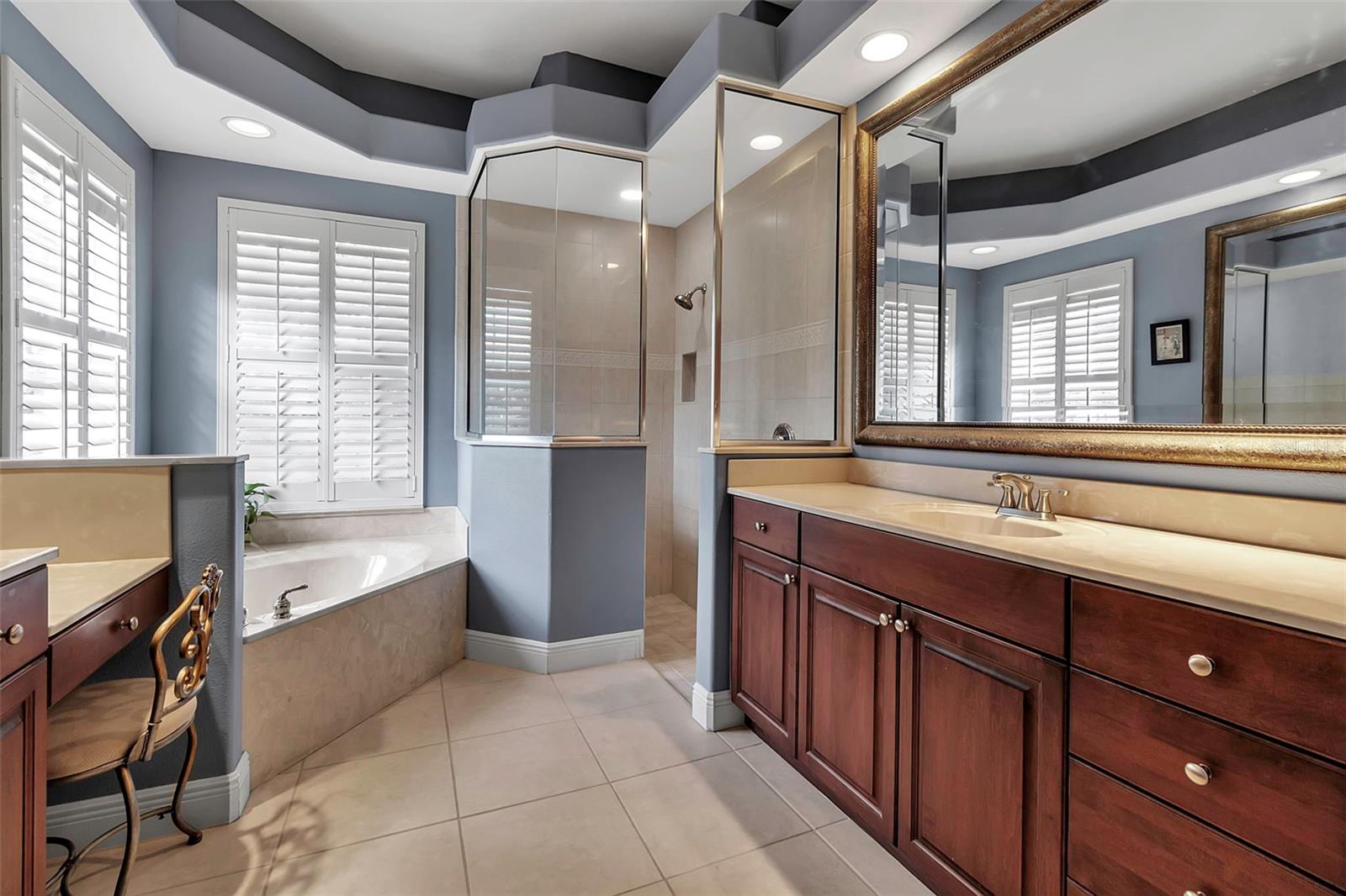 3738 EAGLE HAMMOCK DR
