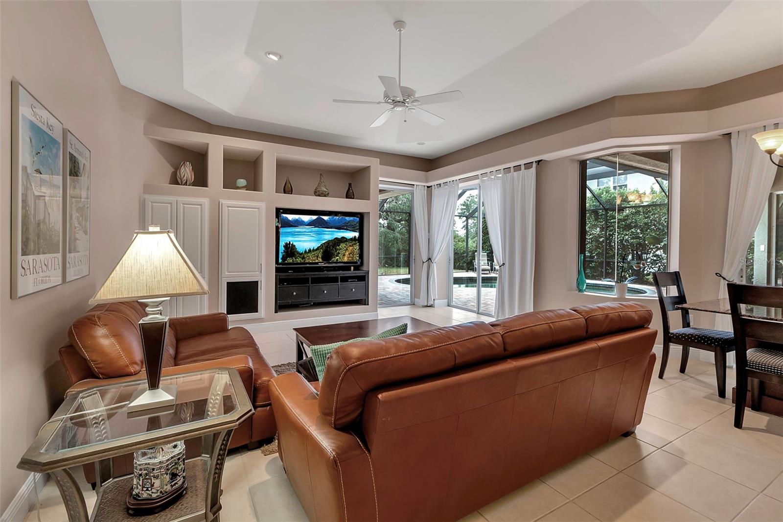 3738 EAGLE HAMMOCK DR