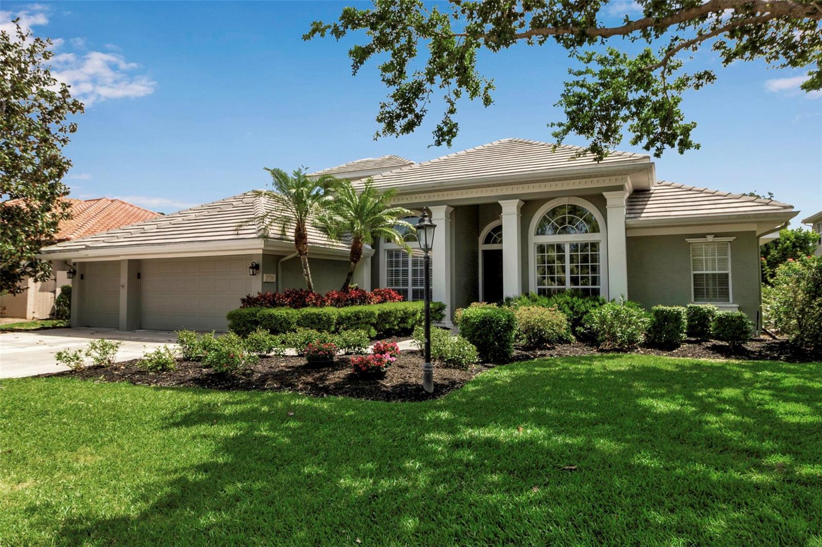 3738 EAGLE HAMMOCK DR