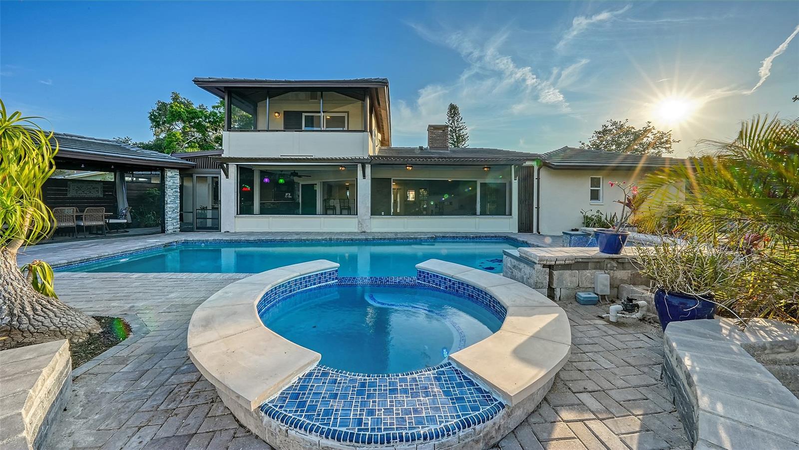 5500 MERRIMAC DR