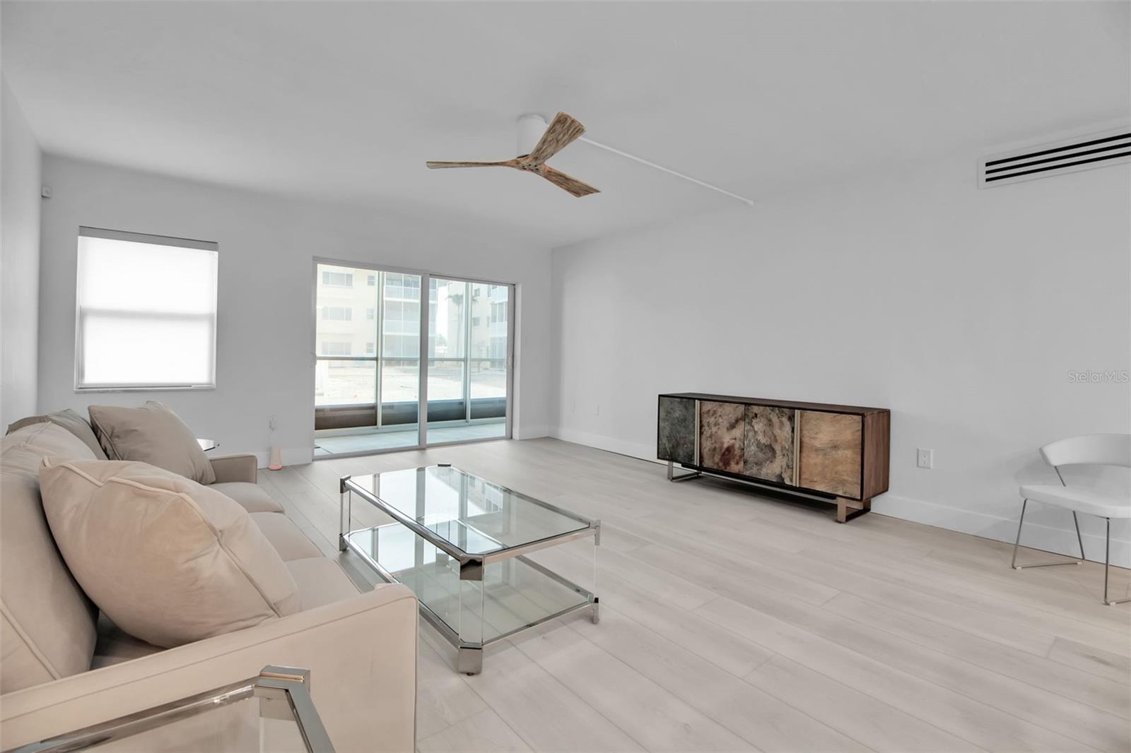 1150 TARPON CENTER DR #1-C #103