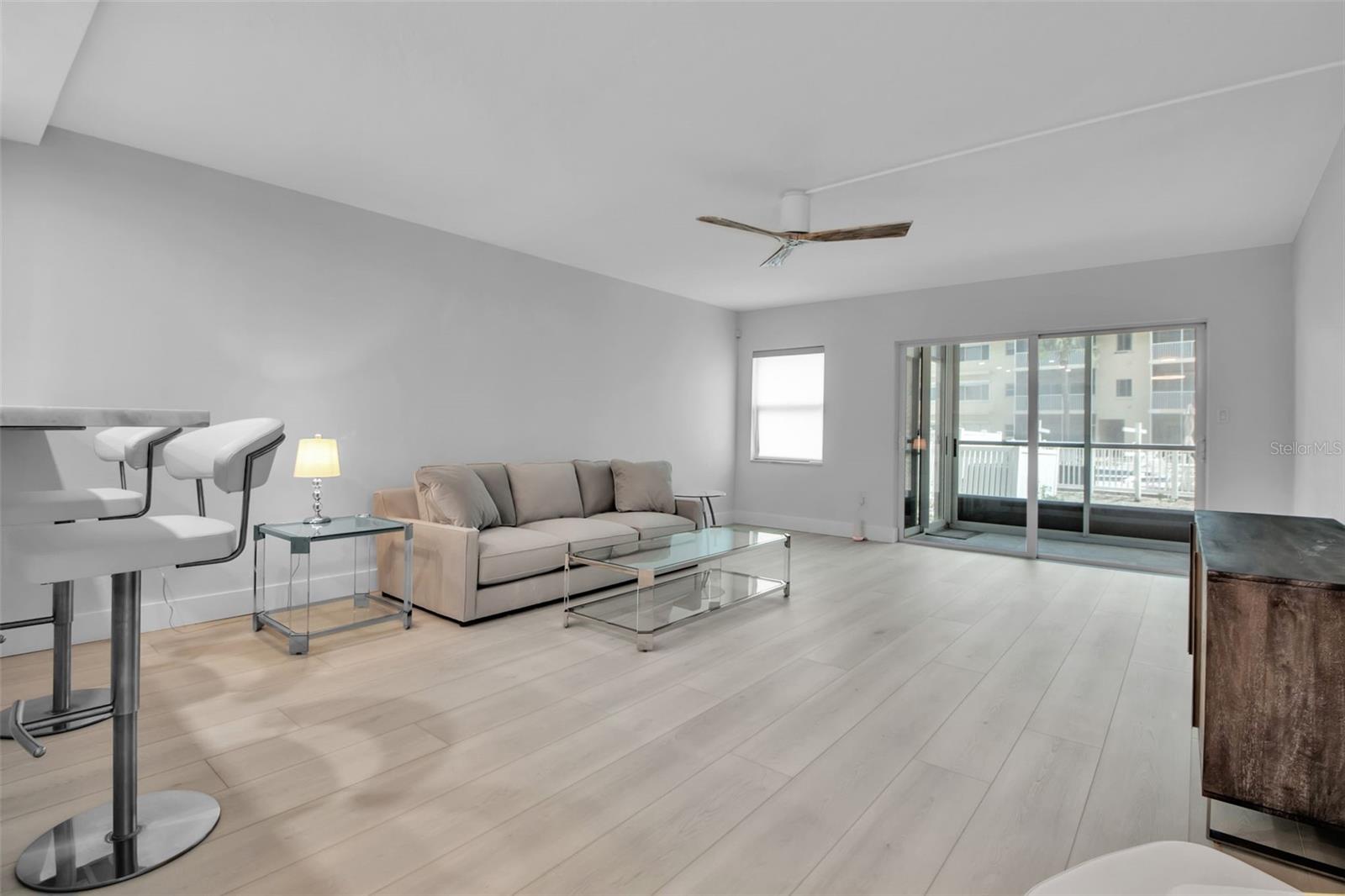 1150 TARPON CENTER DR #1-C #103