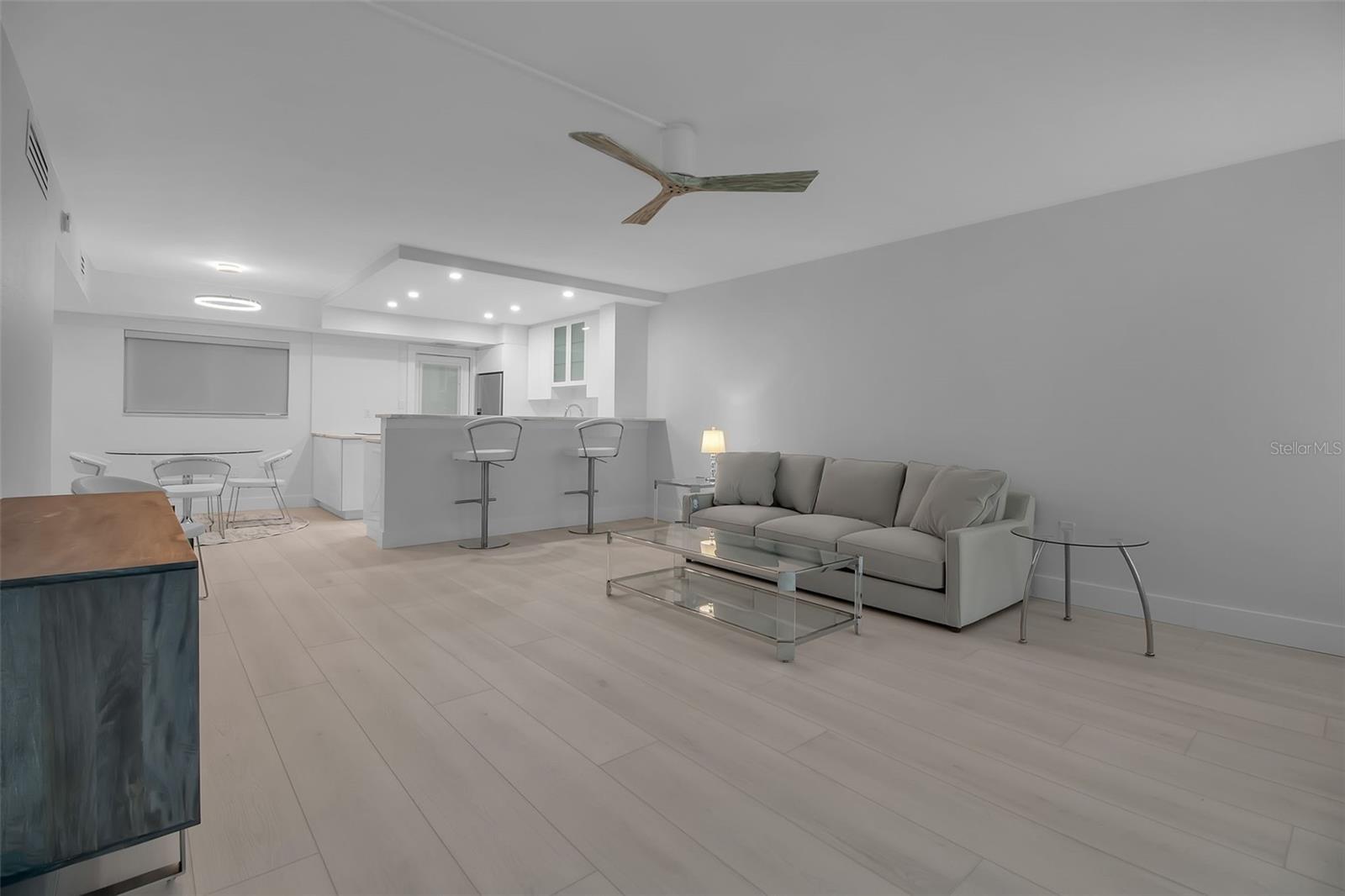 1150 TARPON CENTER DR #1-C #103