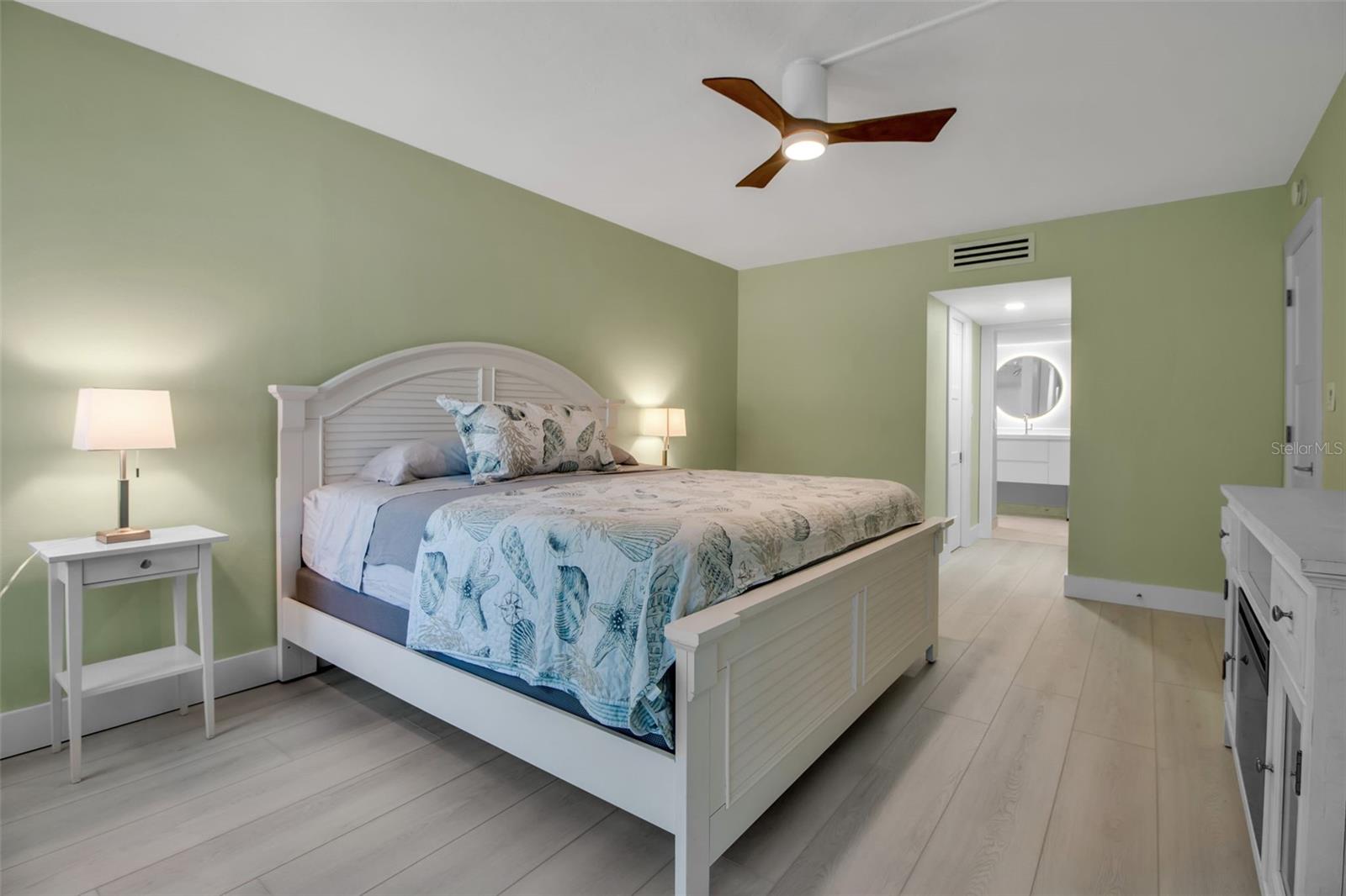 1150 TARPON CENTER DR #1-C #103